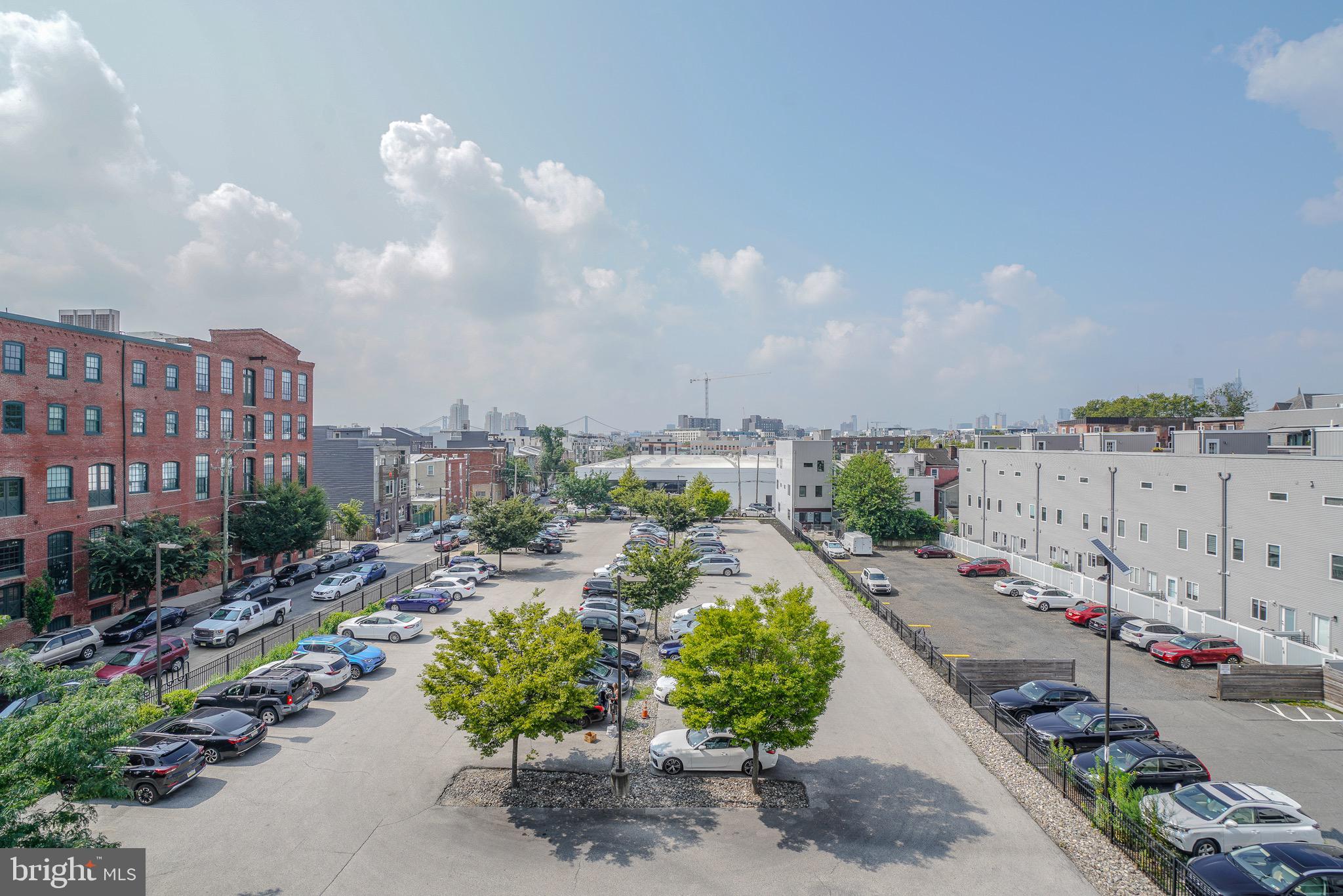 OLDE KENSINGTON - Residential Lease