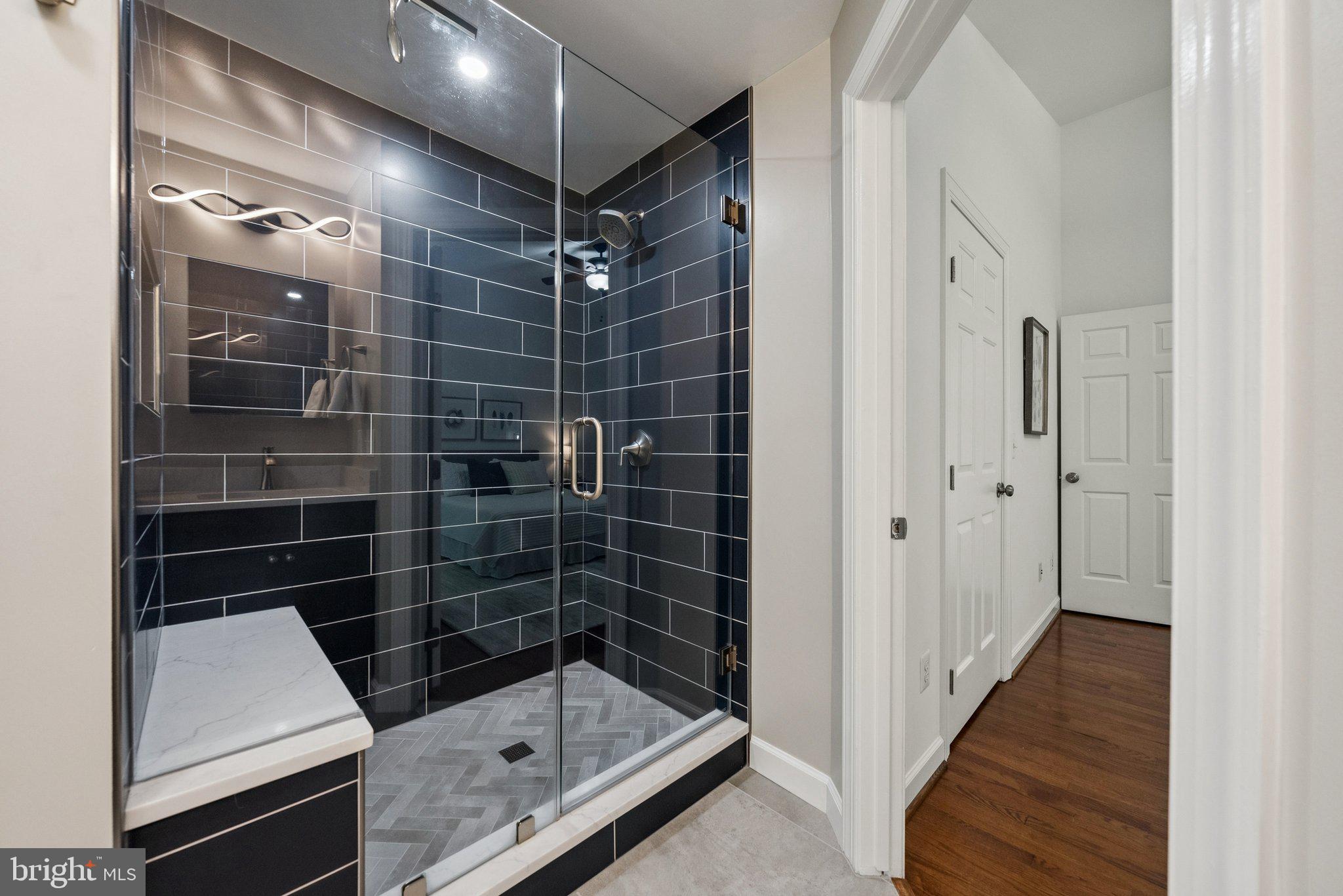 5562 JOWETT COURT