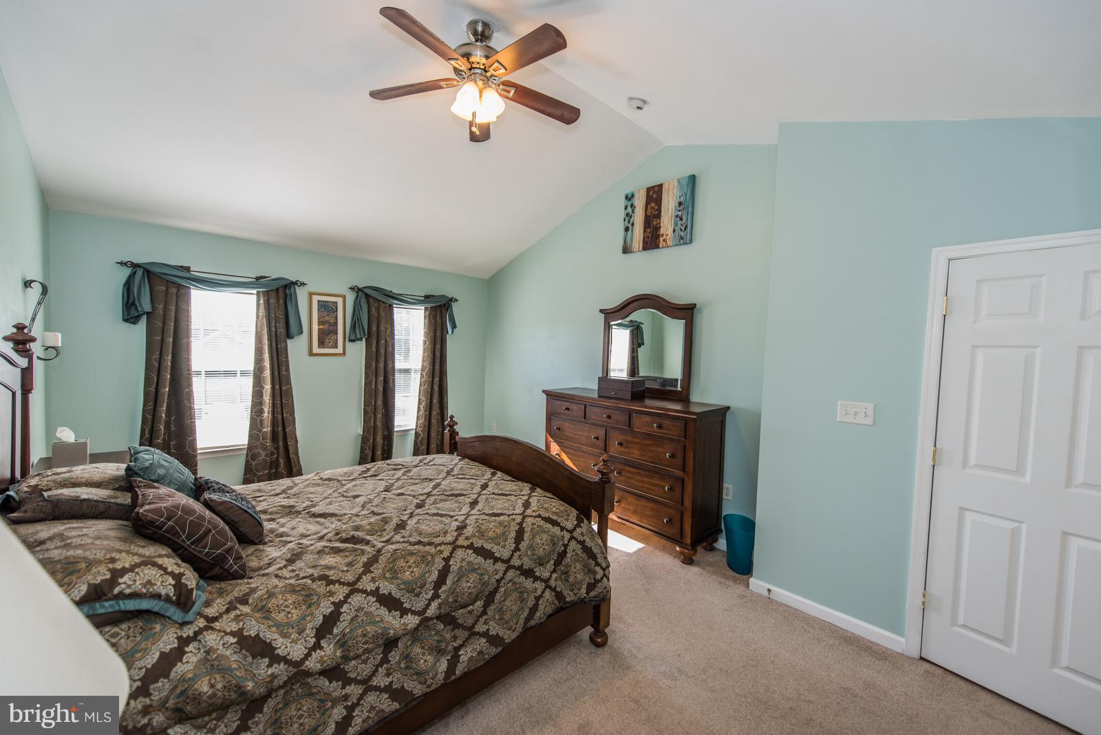 STONEBRIDGE - Residential