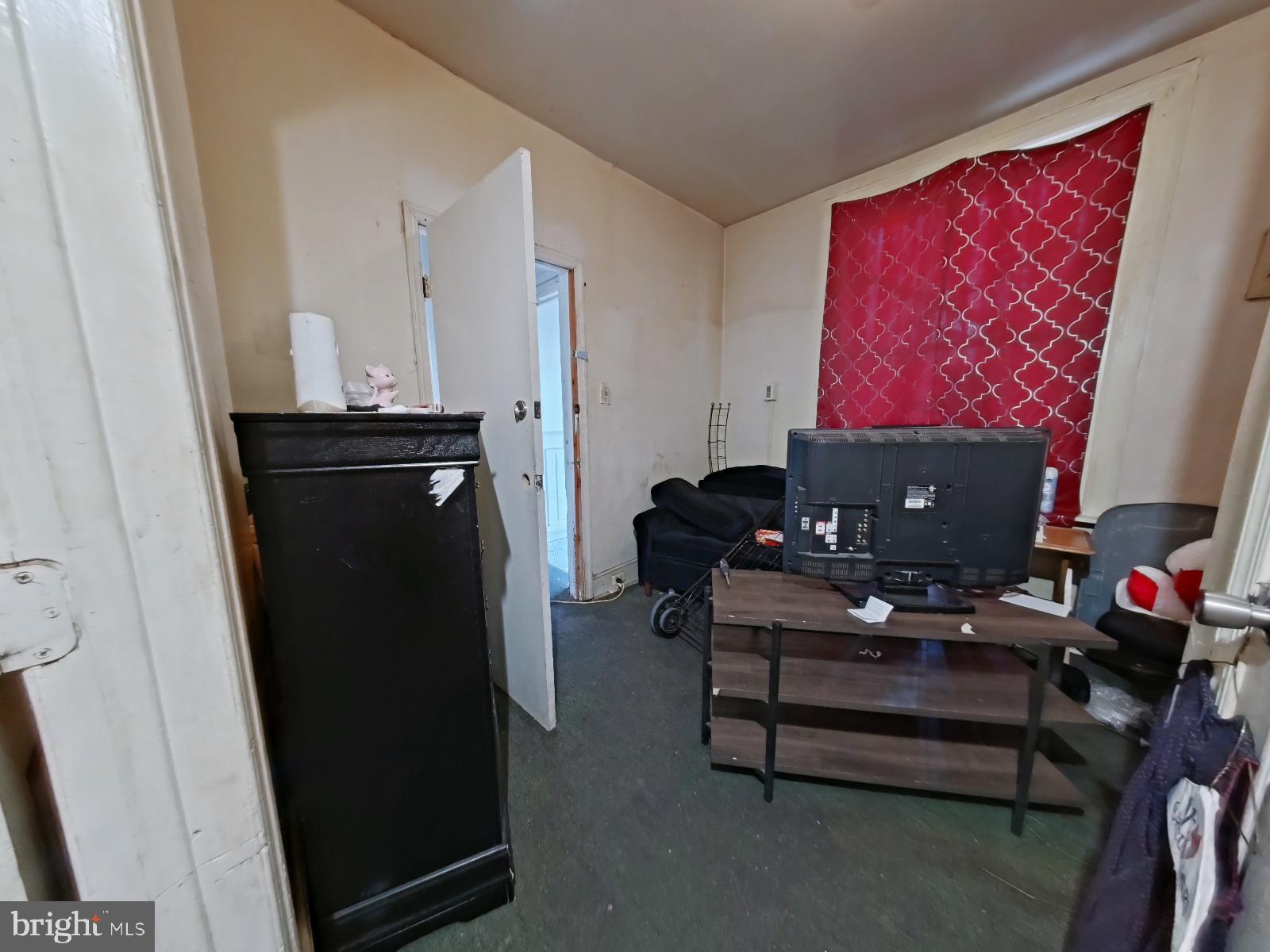 ALLEGHENY WEST - Residential