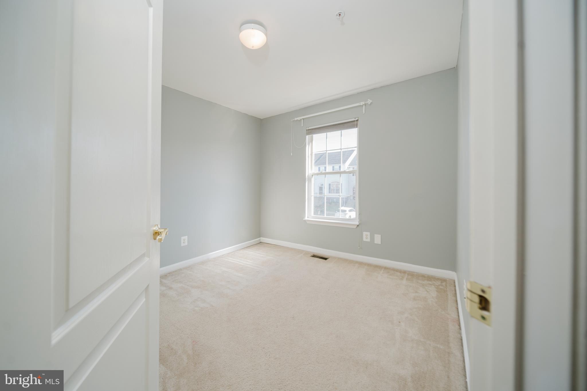 MONMOUTH MEADOWS - Residential Lease