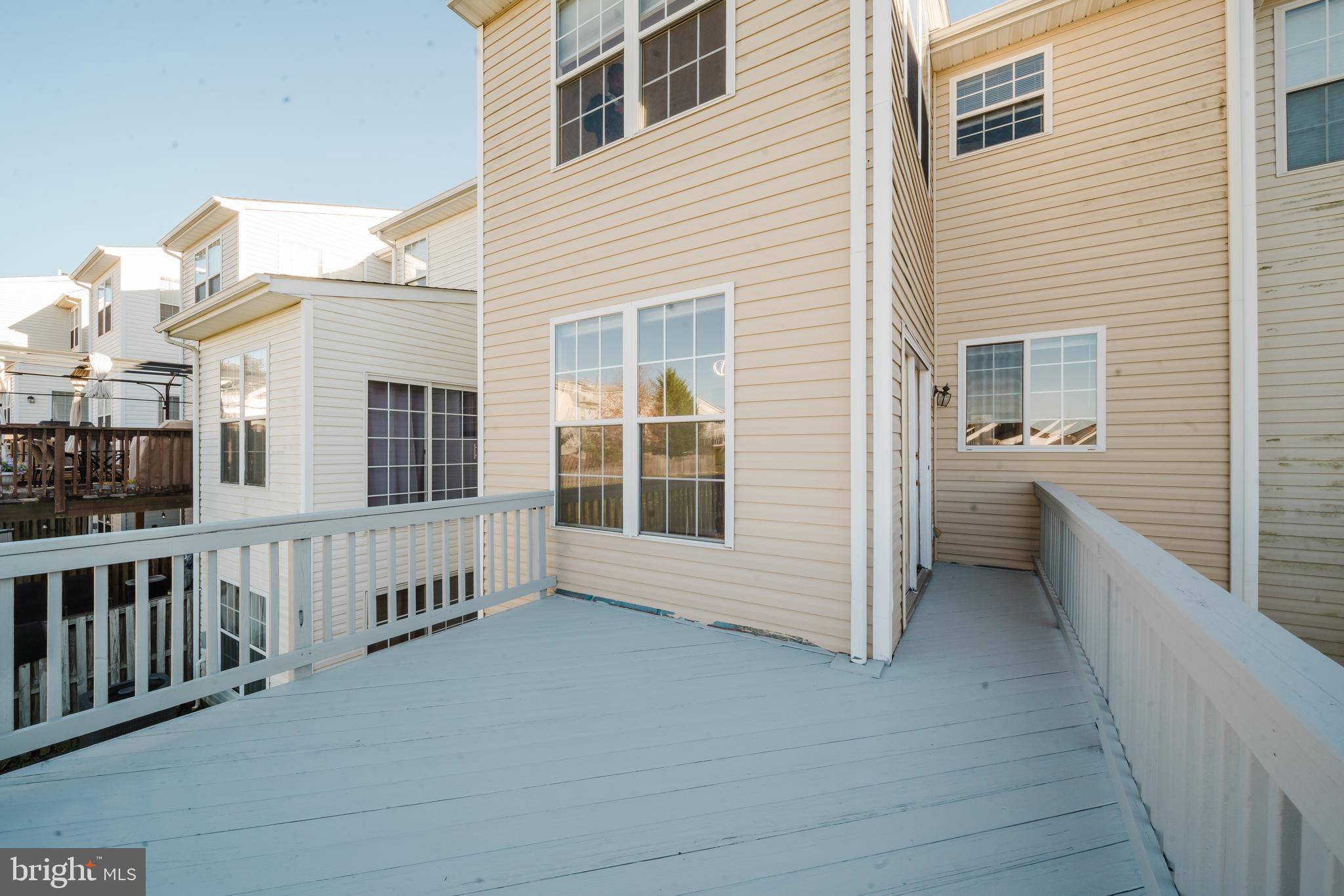 MONMOUTH MEADOWS - Residential Lease