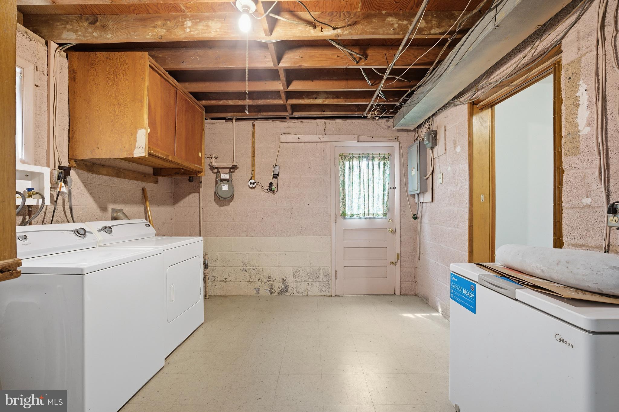 STONEYBROOK ESTATES - Residential