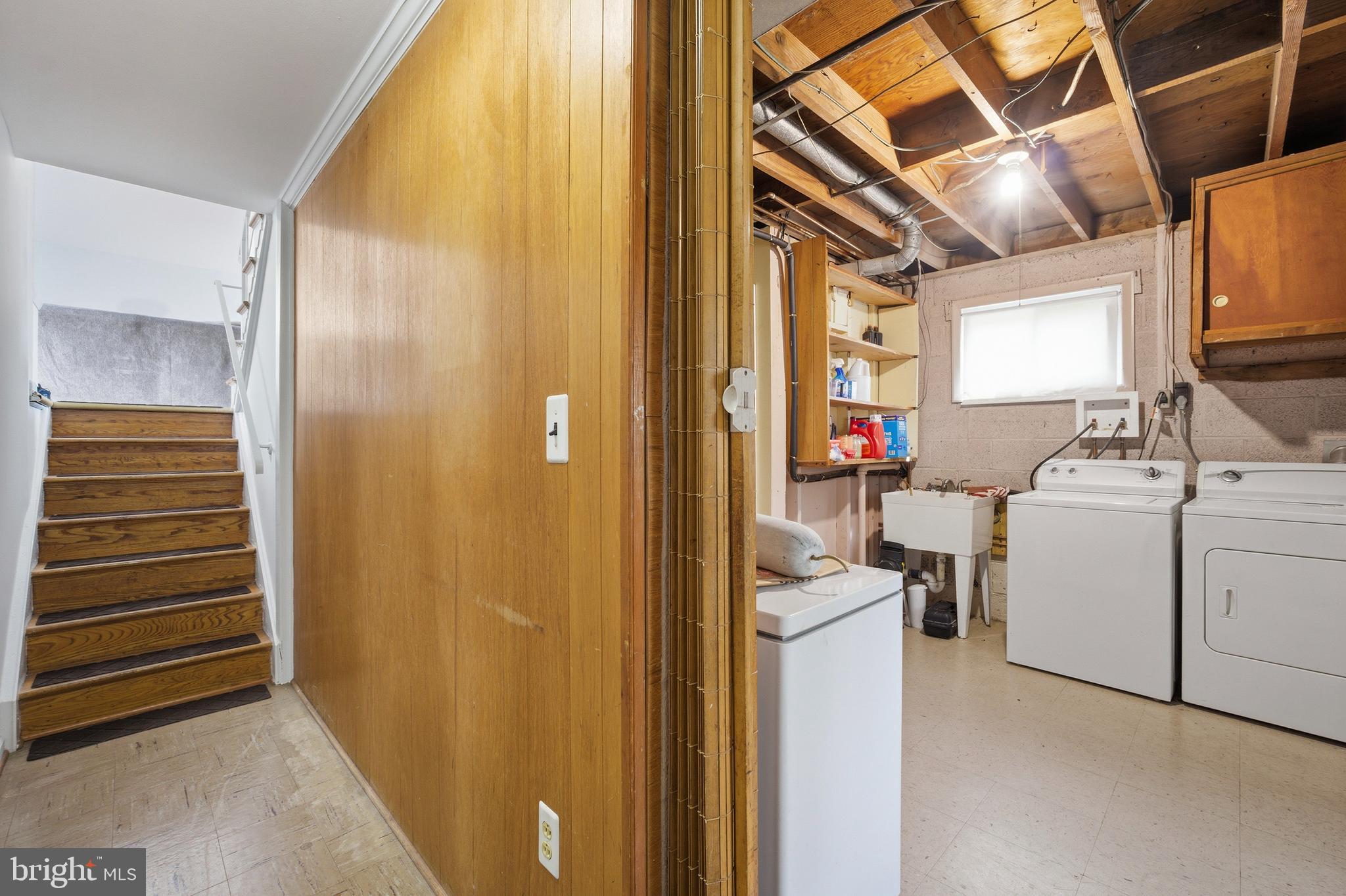 STONEYBROOK ESTATES - Residential