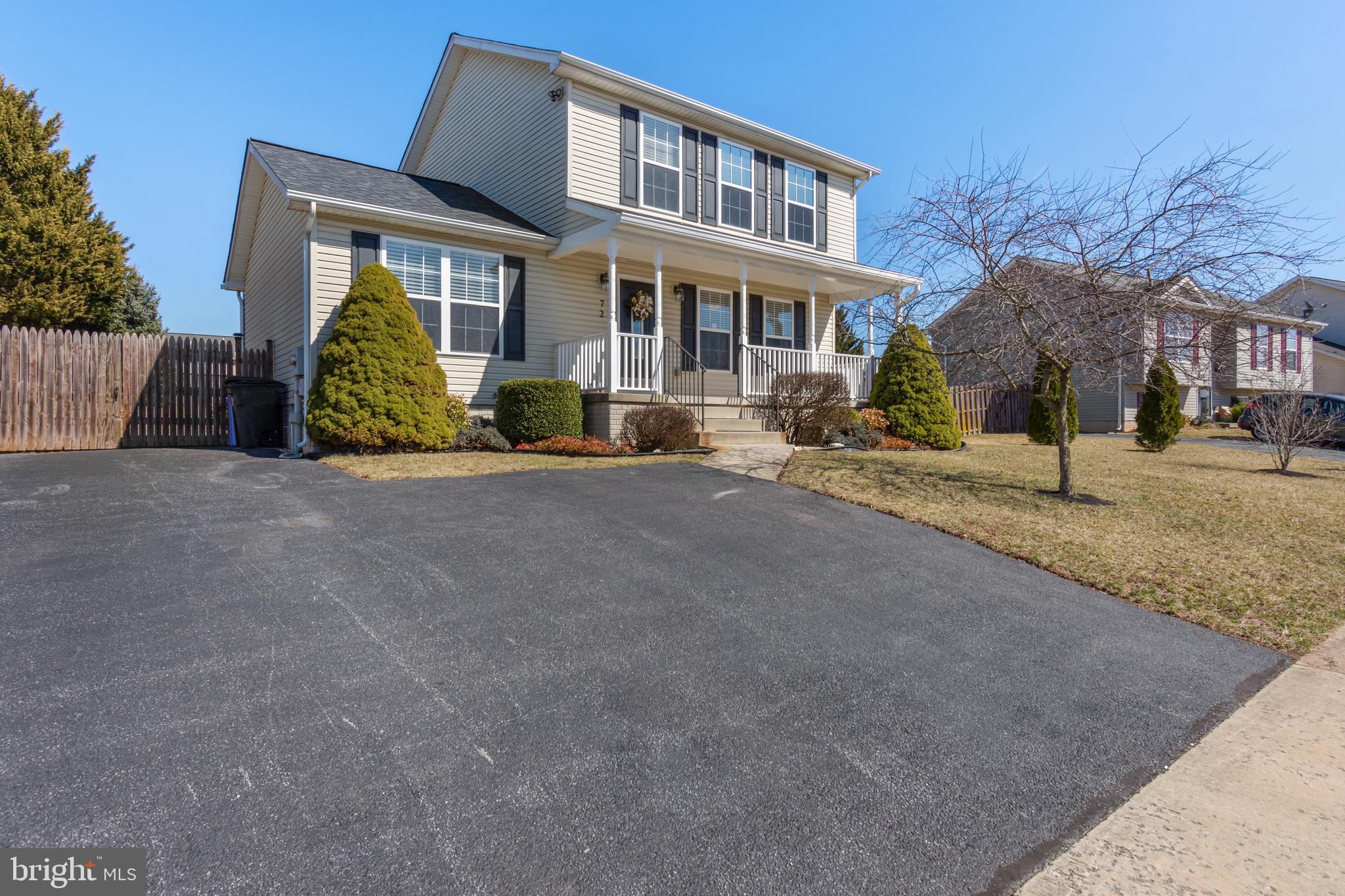 SARAHS CHOICE - Residential