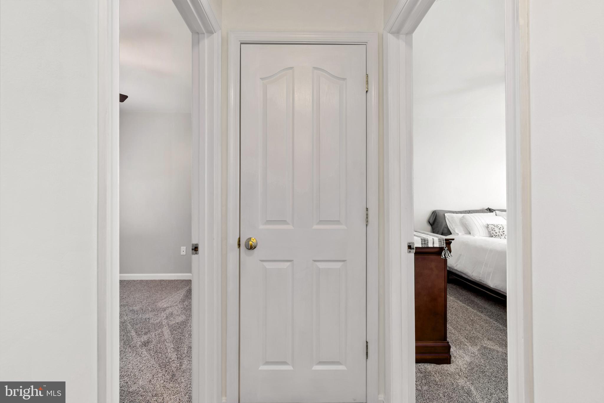 SARAHS CHOICE - Residential