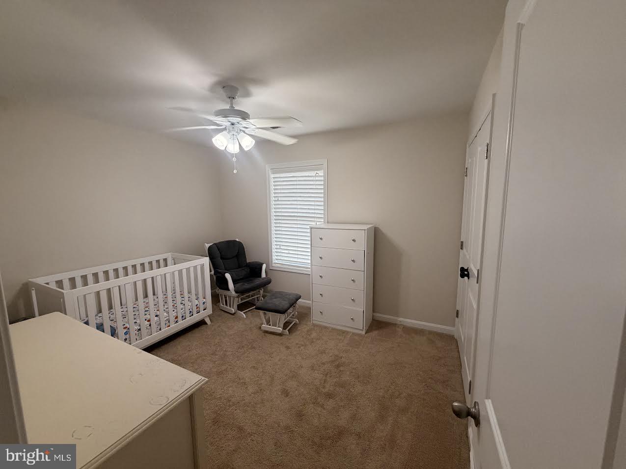 WOODLAND BEACH - Residential