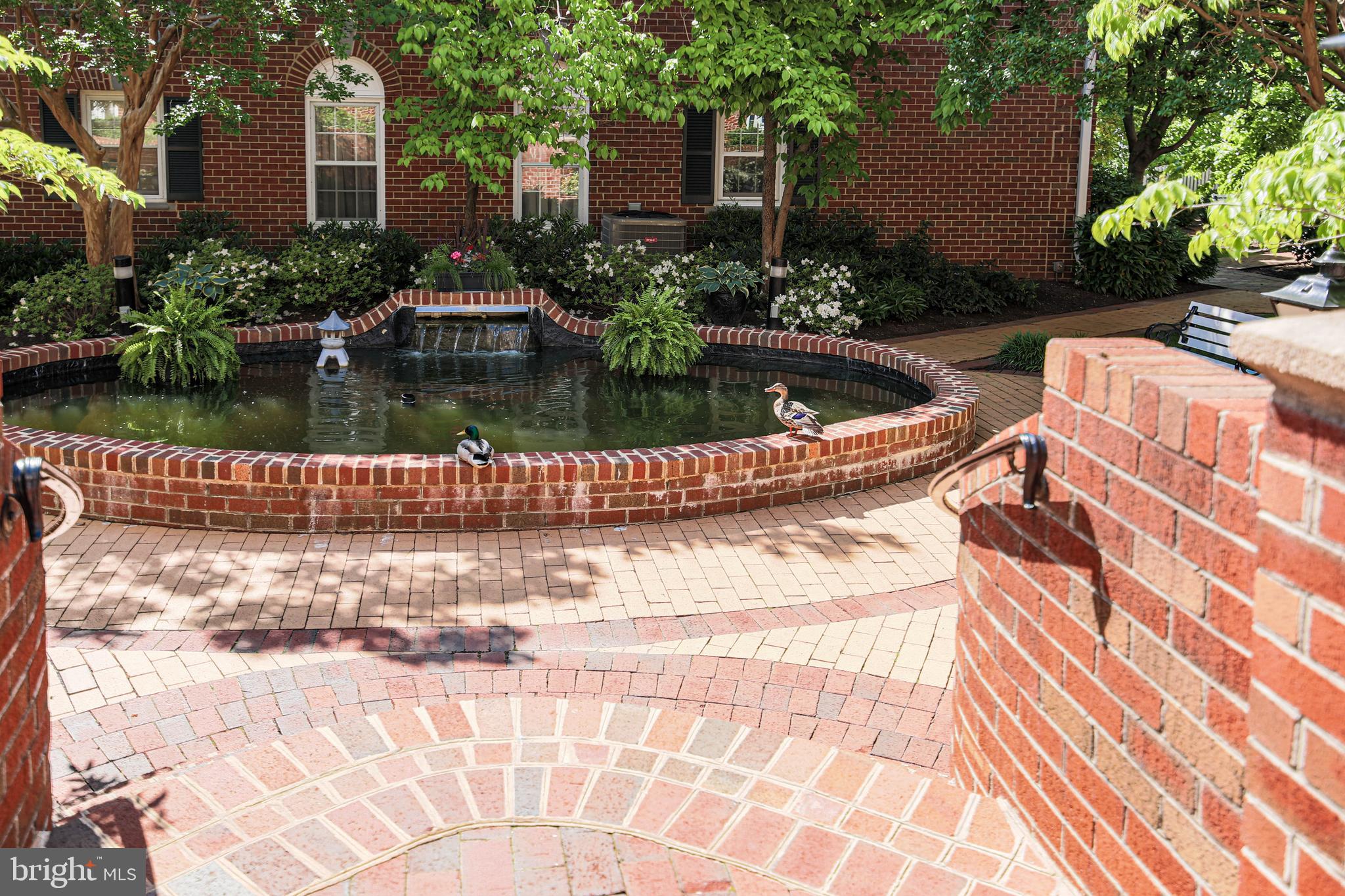 WATERGATE OF ALEXANDRIA - Residential