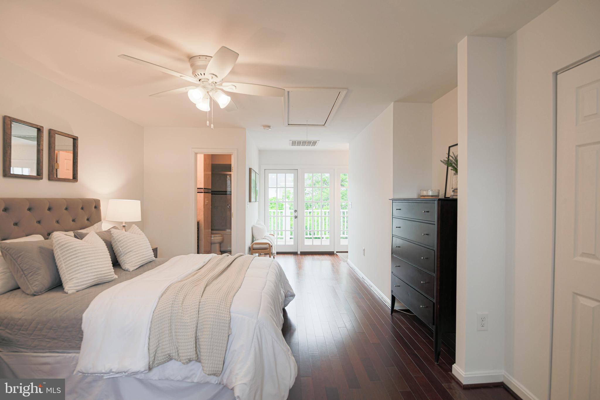 WATERGATE OF ALEXANDRIA - Residential