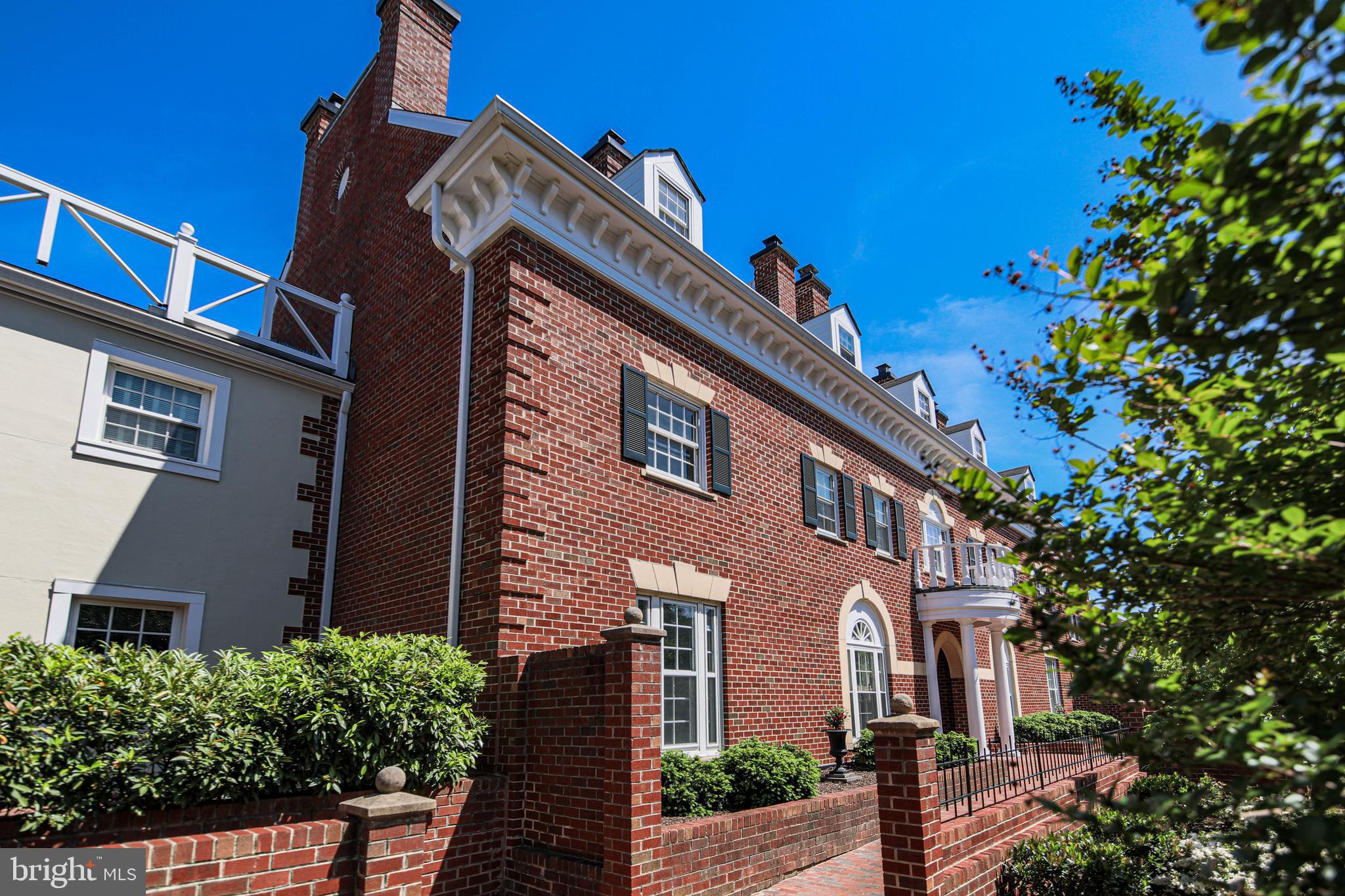 WATERGATE OF ALEXANDRIA - Residential