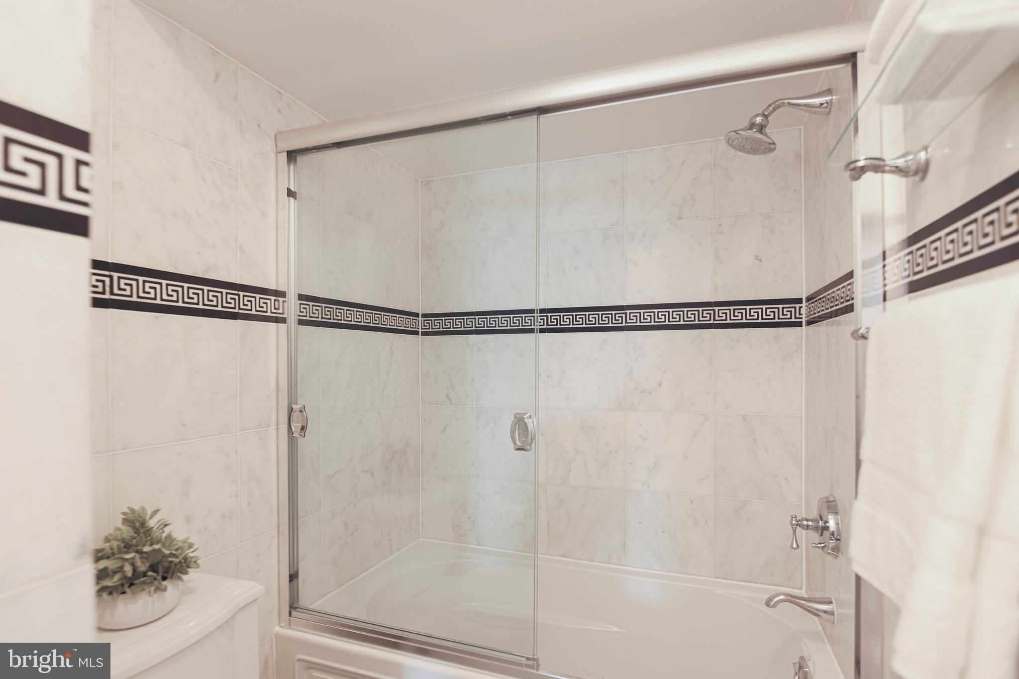 WATERGATE OF ALEXANDRIA - Residential