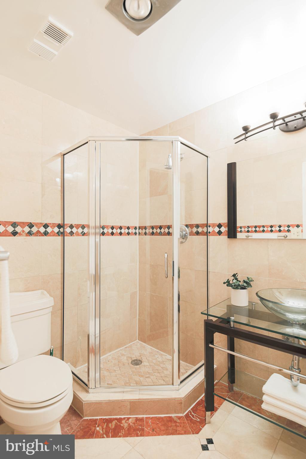 WATERGATE OF ALEXANDRIA - Residential