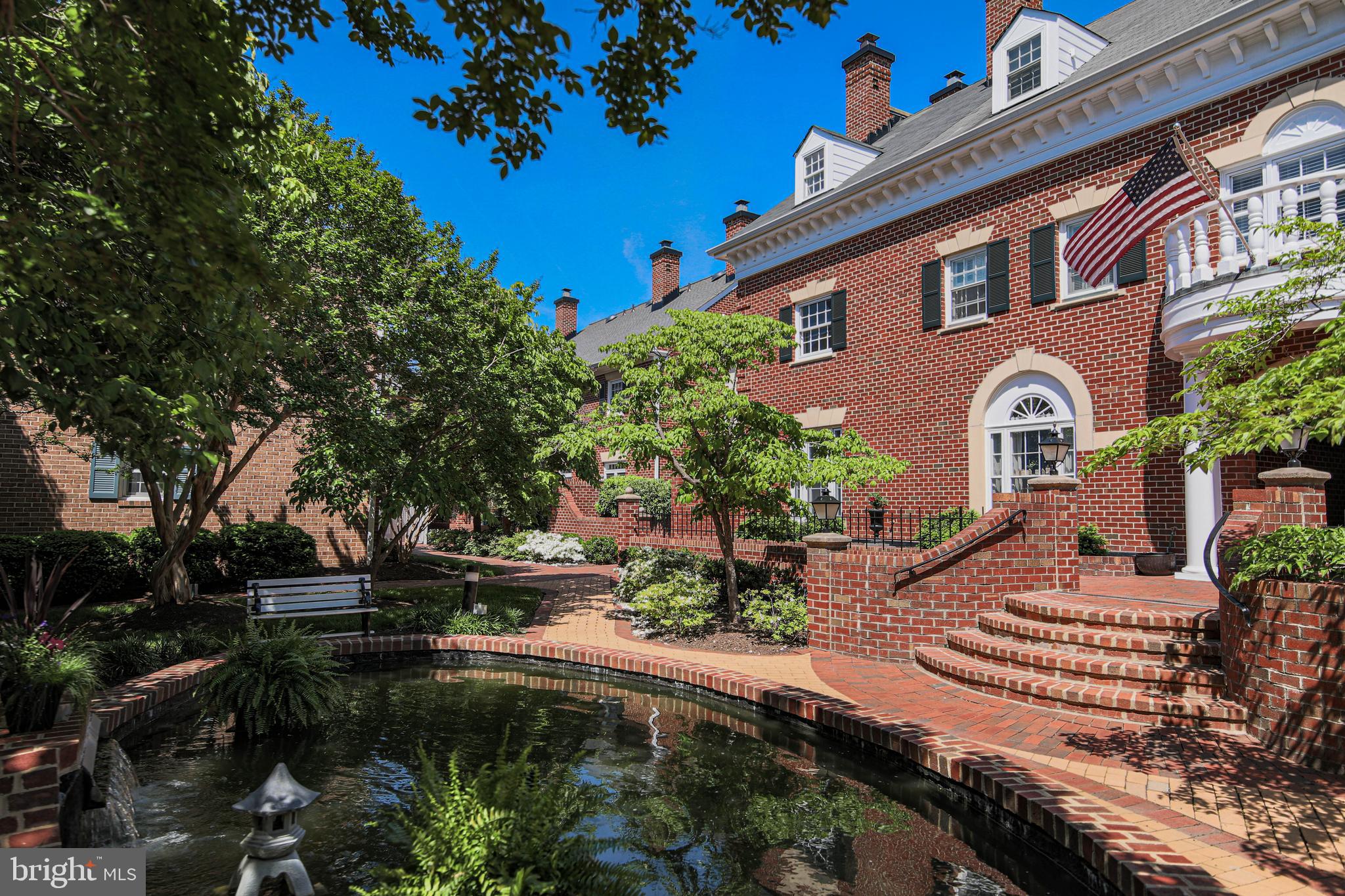 WATERGATE OF ALEXANDRIA - Residential