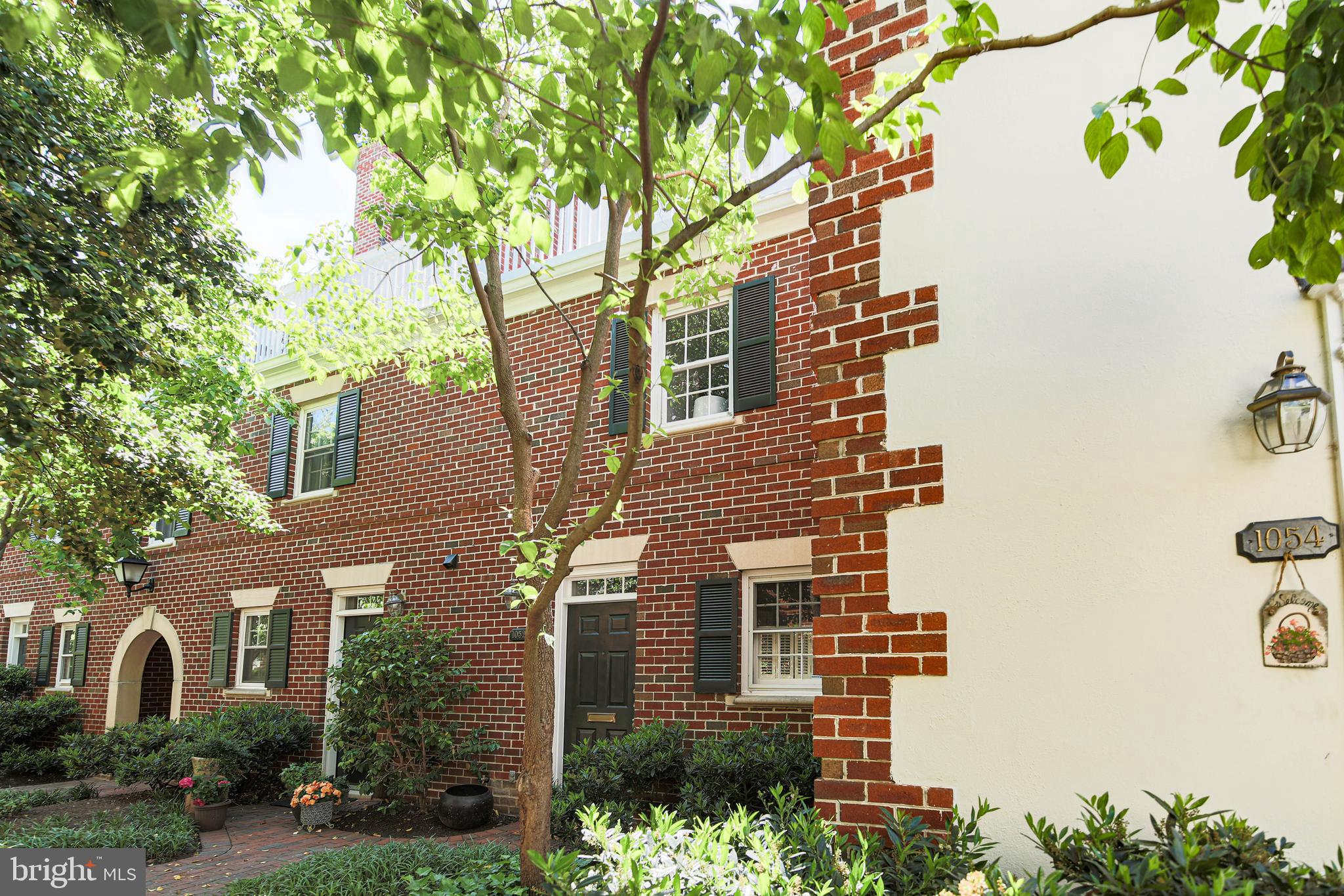 WATERGATE OF ALEXANDRIA - Residential