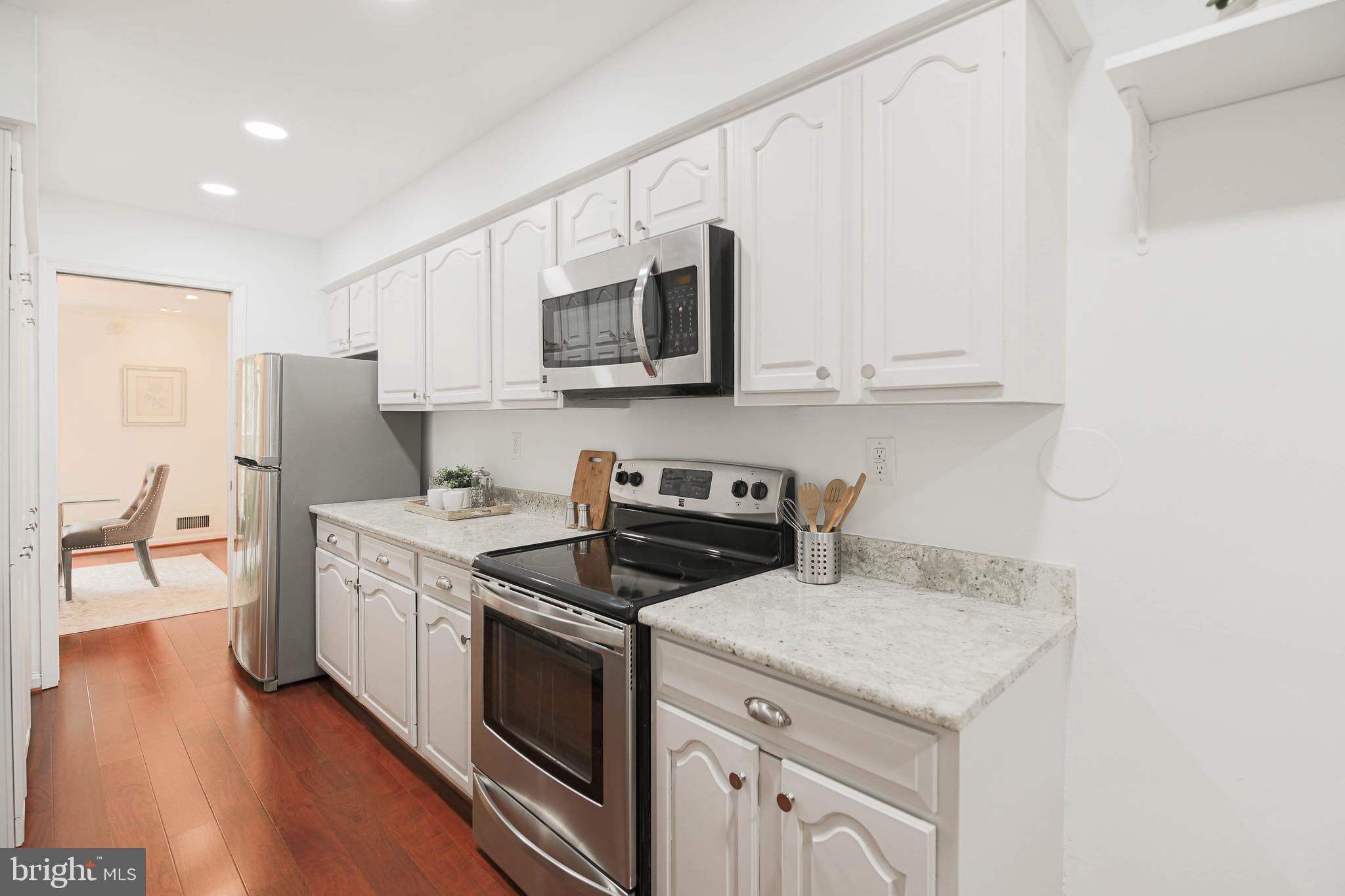 WATERGATE OF ALEXANDRIA - Residential