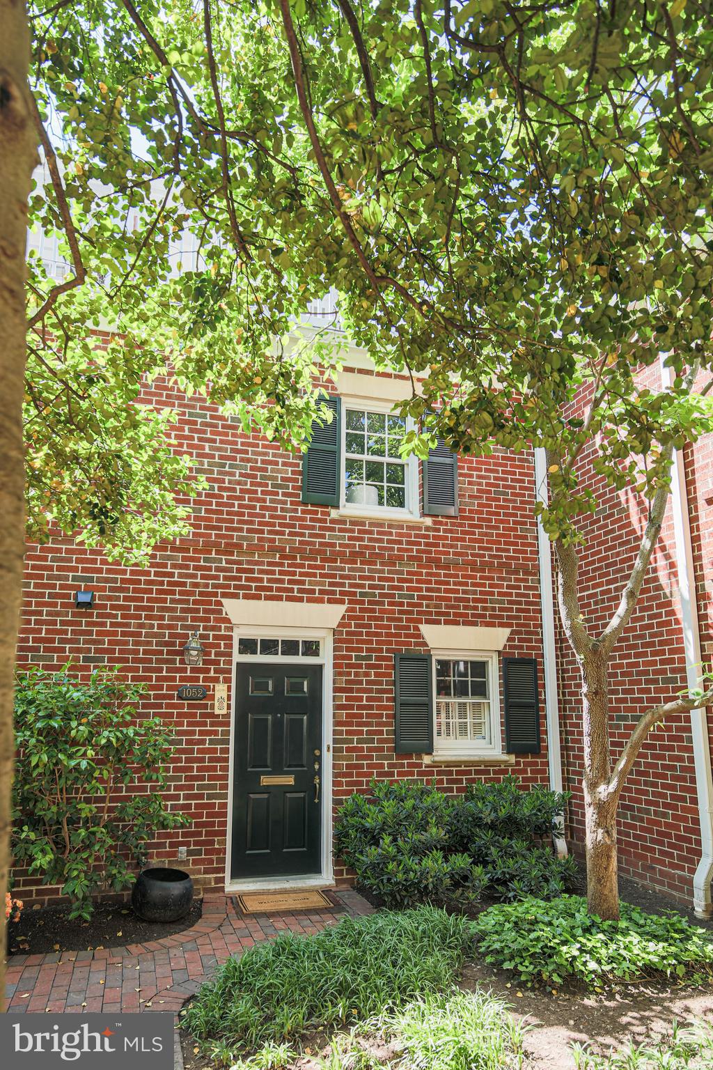 WATERGATE OF ALEXANDRIA - Residential