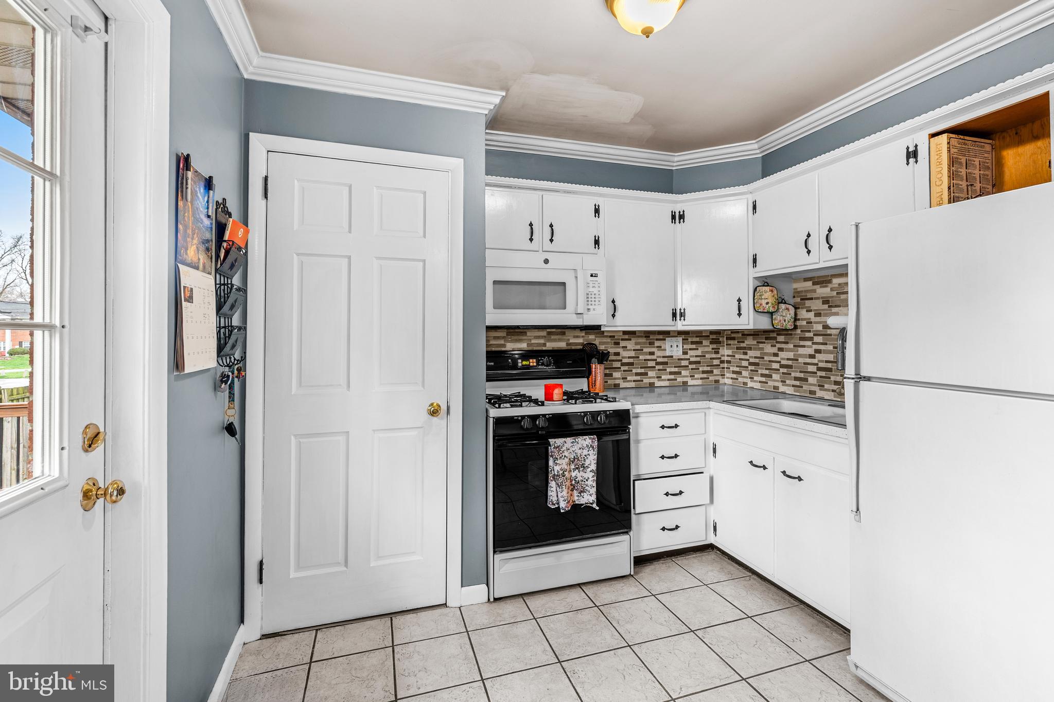 GLEN MOORE - Residential