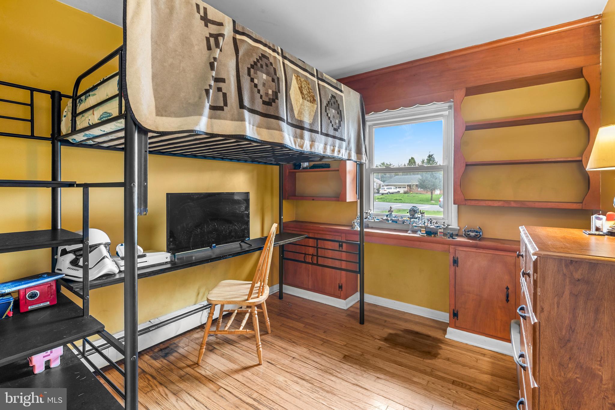 GLEN MOORE - Residential