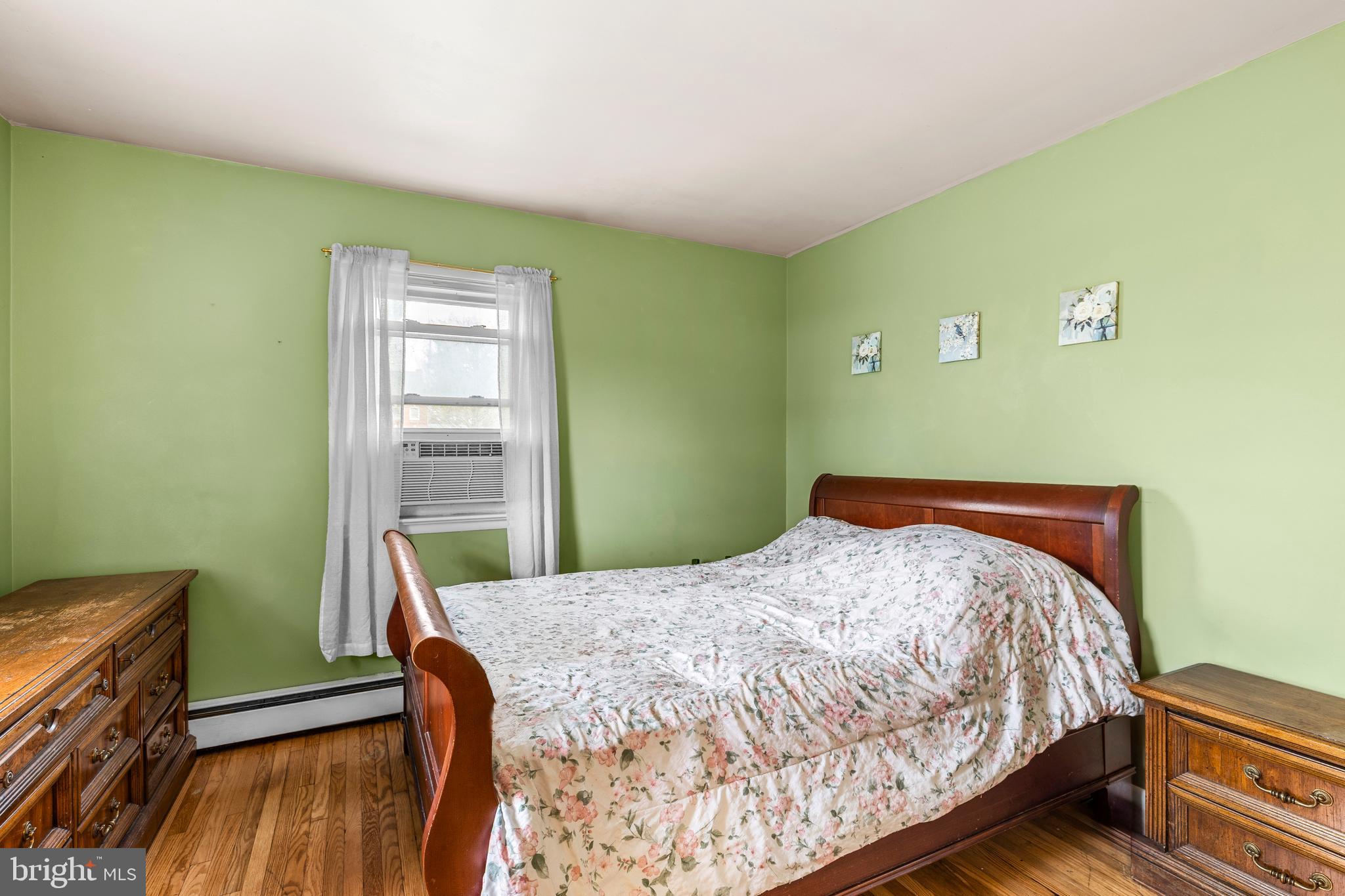 GLEN MOORE - Residential