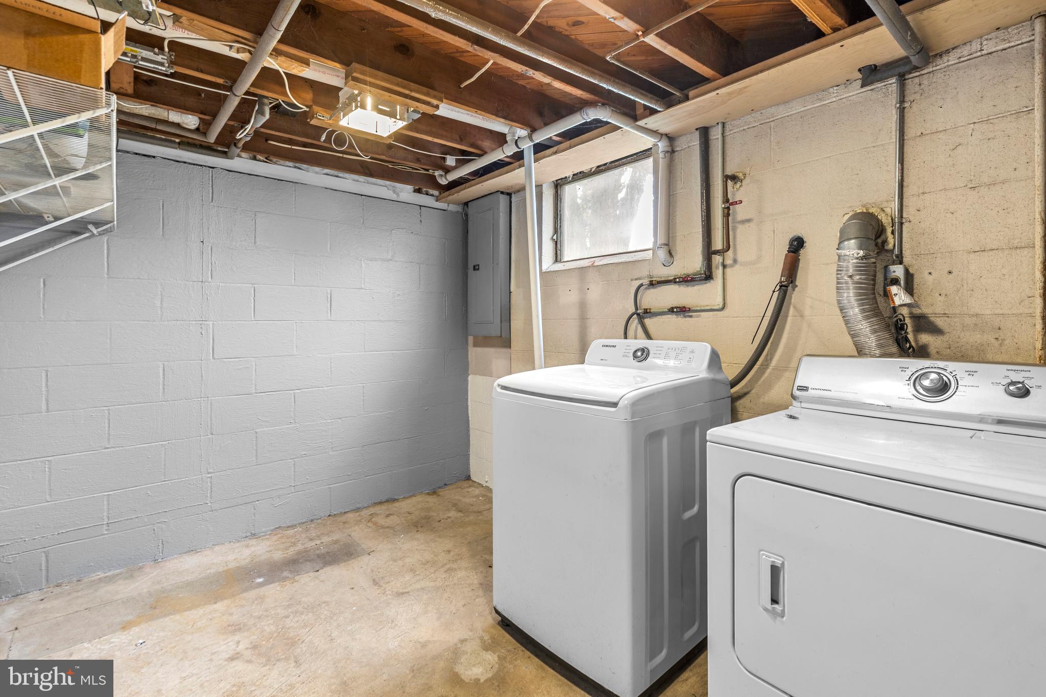 GLEN MOORE - Residential