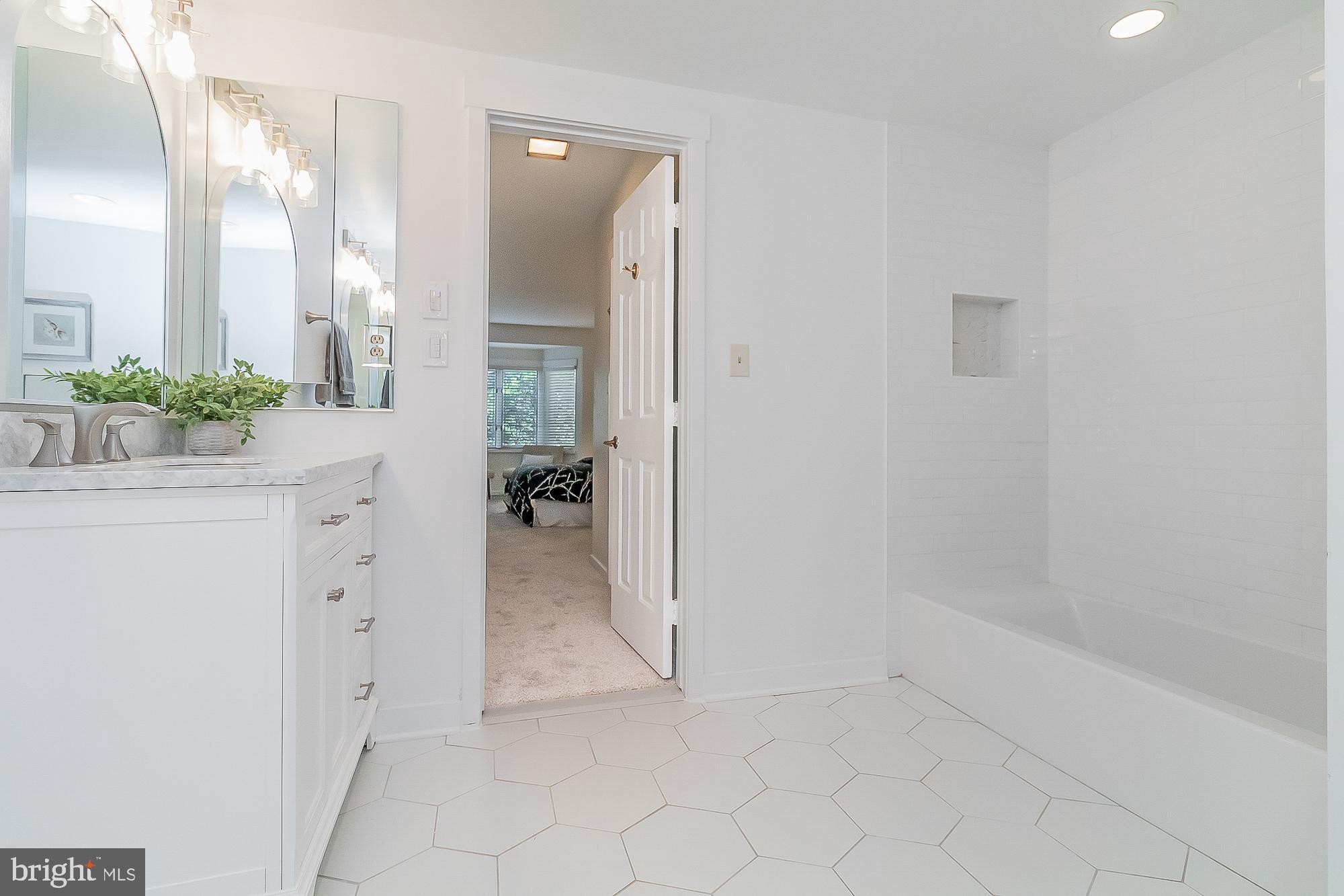 ROCKLAND - Residential