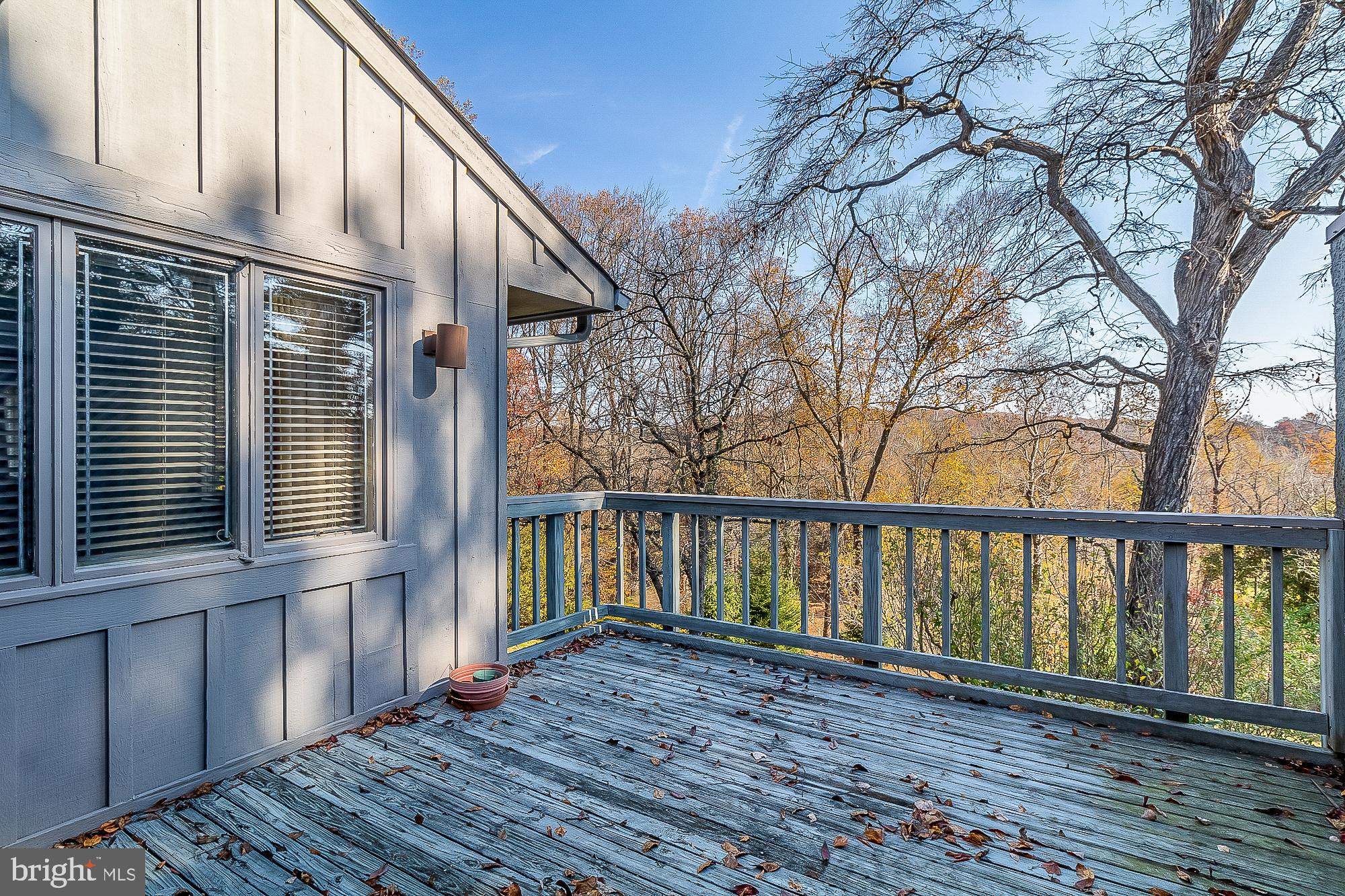 ROCKLAND - Residential