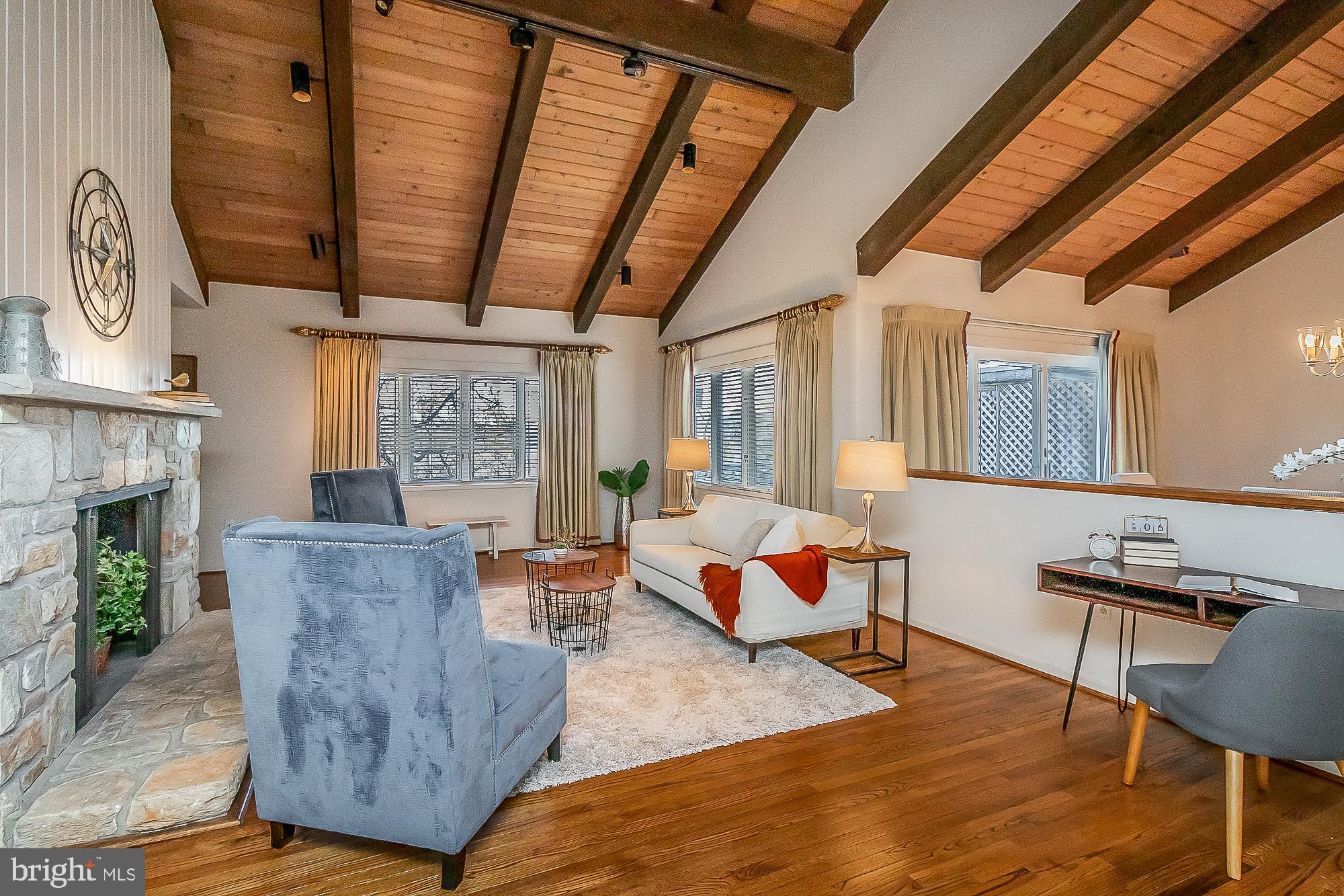 ROCKLAND - Residential