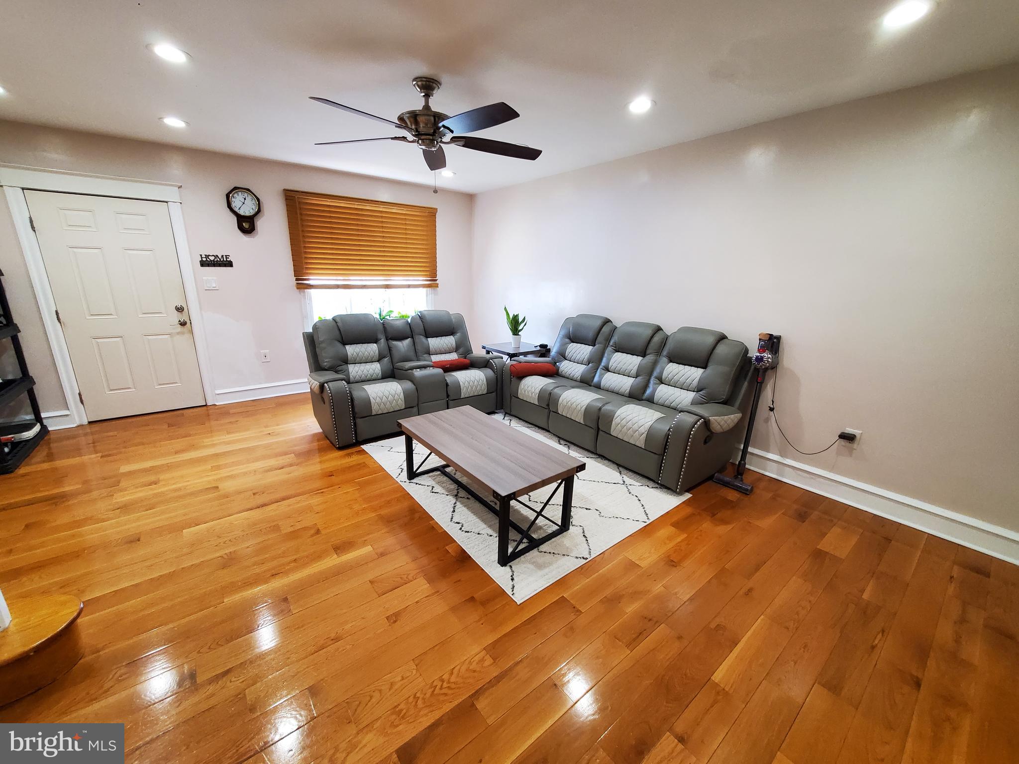 JUNIATA - Residential