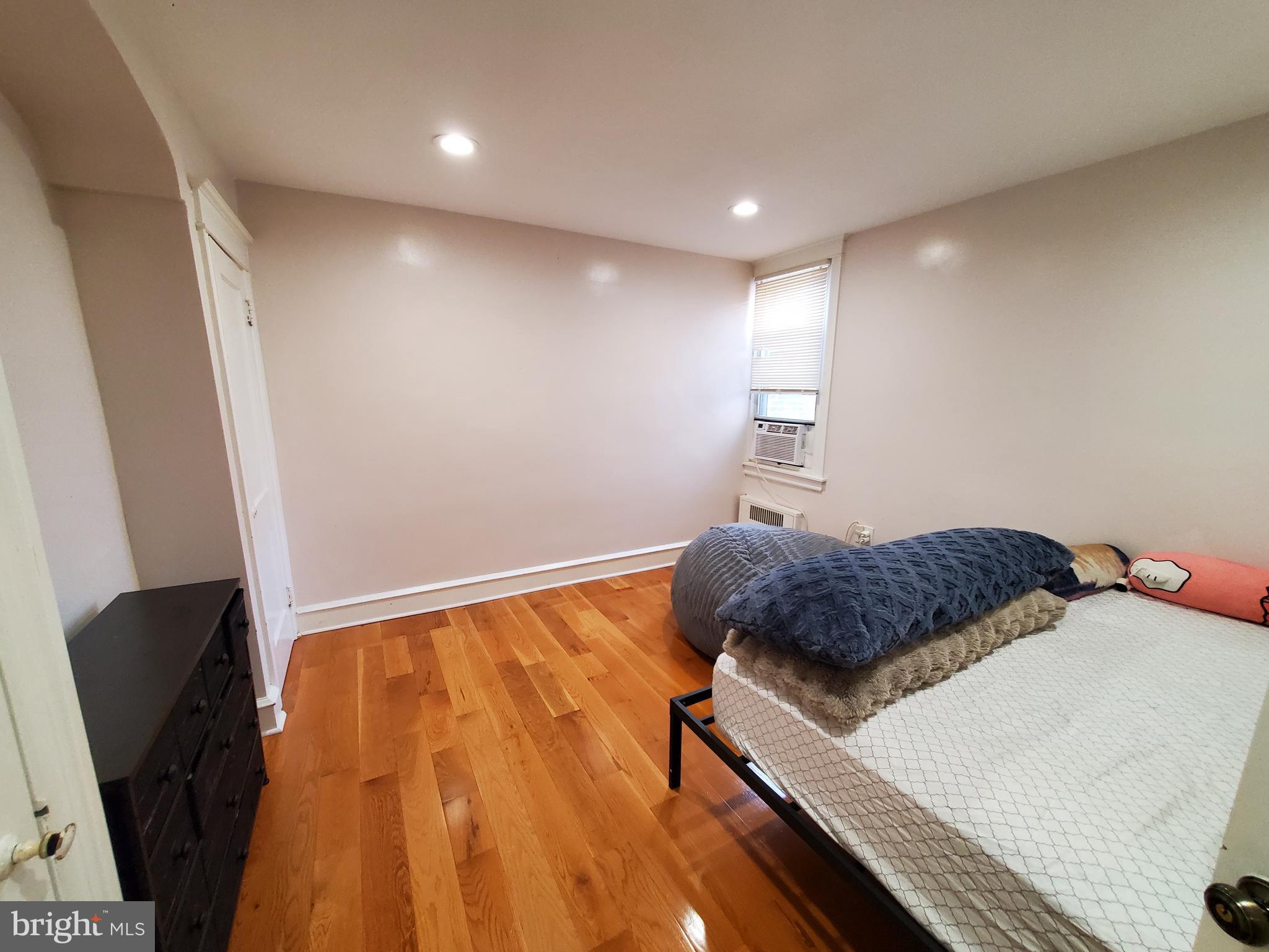 JUNIATA - Residential