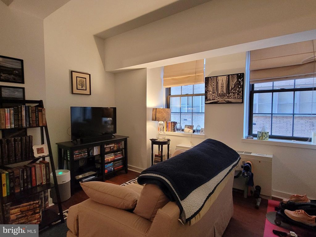 Photo of 219 - 29 S 18th Street #405A, PHILADELPHIA, PA 19103 (MLS # PAPH2567494)