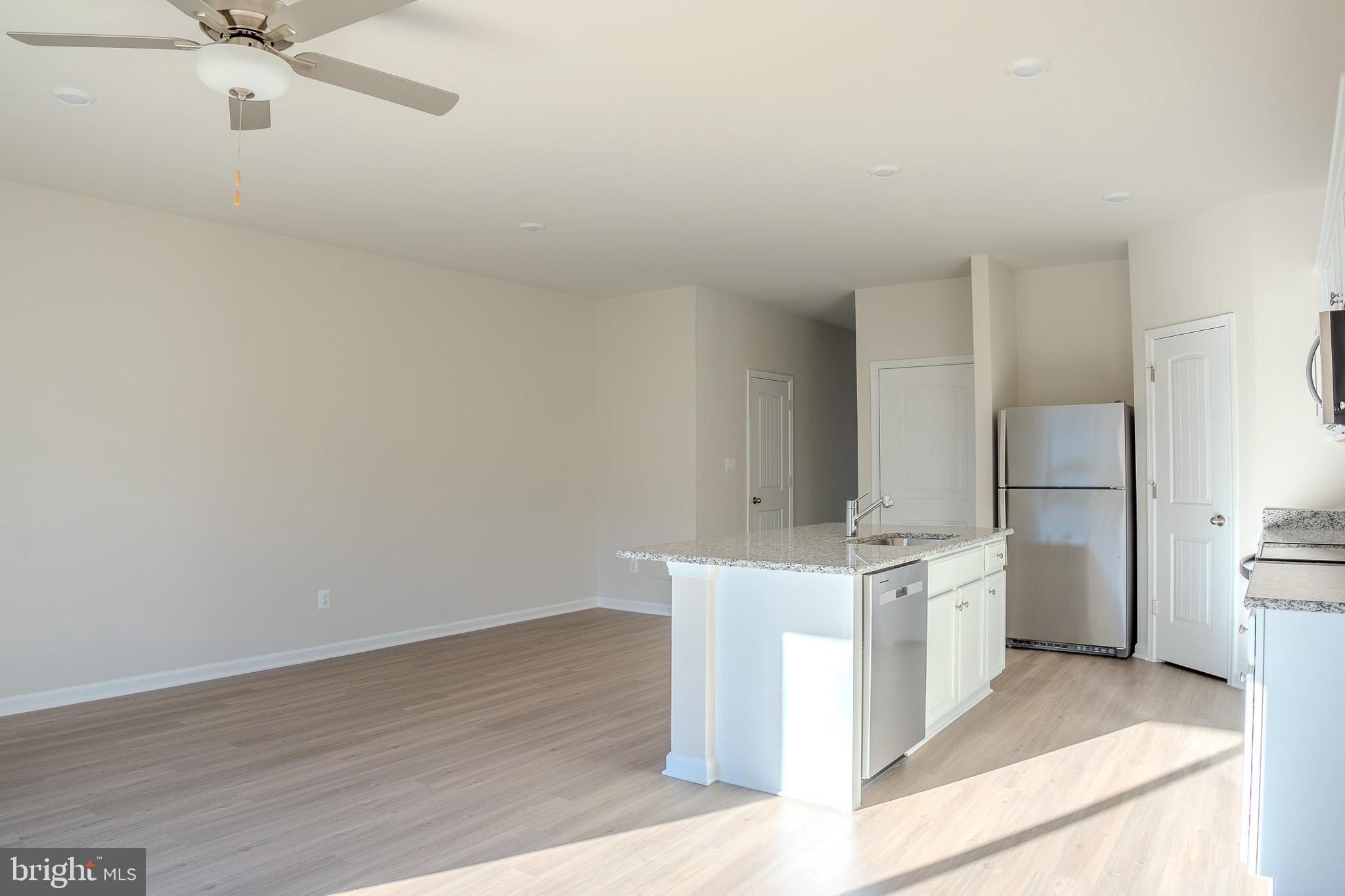 FALLING WATERS - Residential Lease