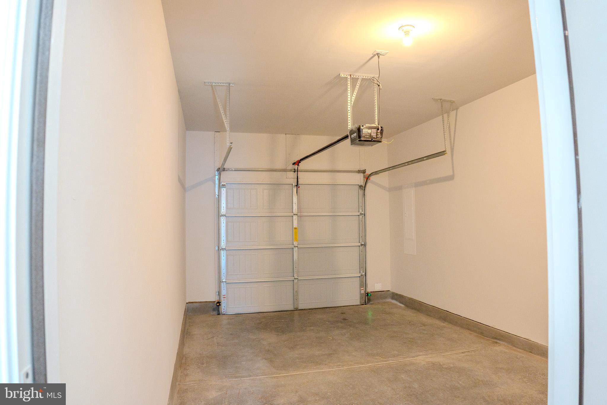 FALLING WATERS - Residential Lease