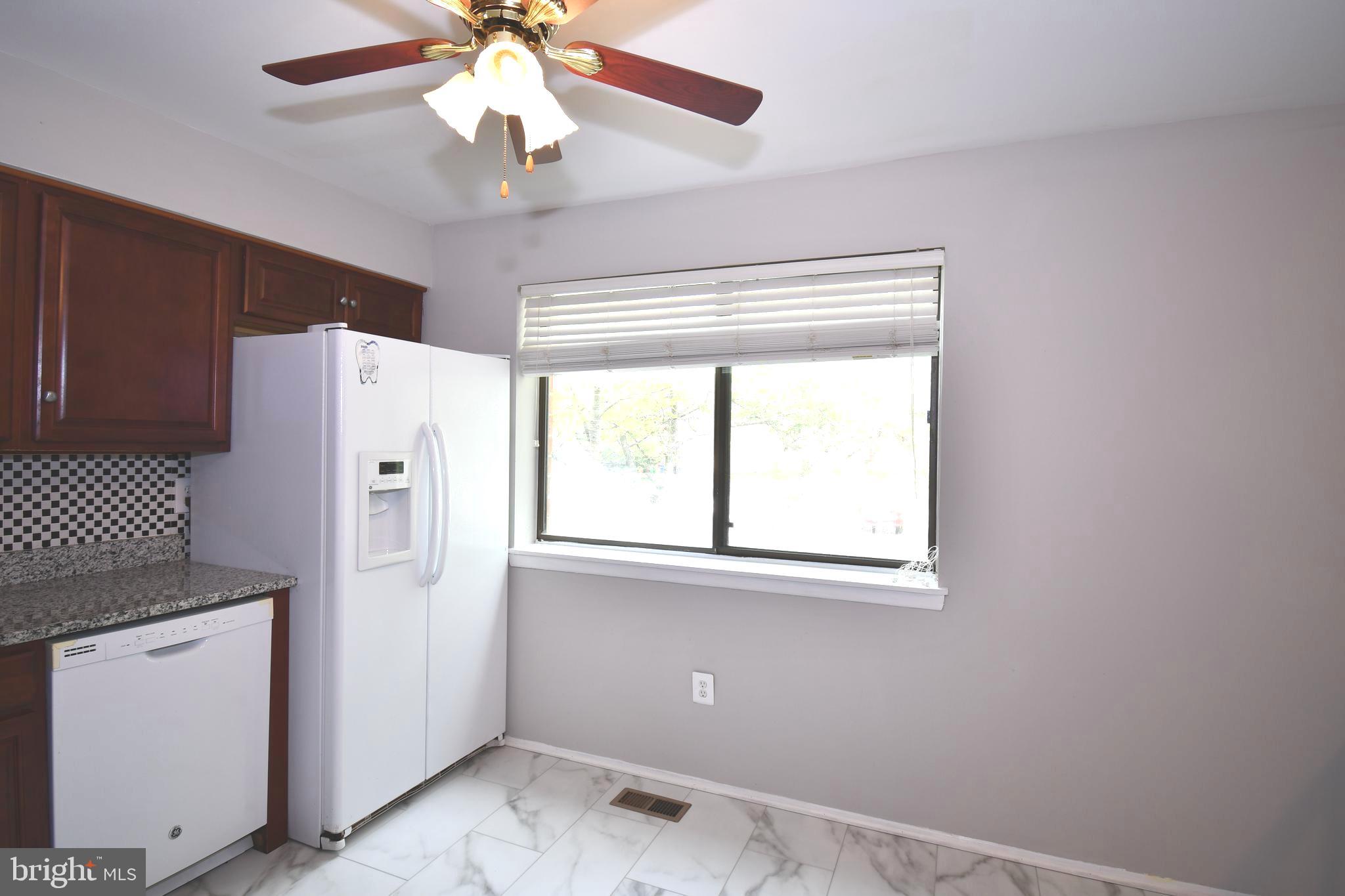 VILLAGE OF OWEN BROWN - Residential Lease