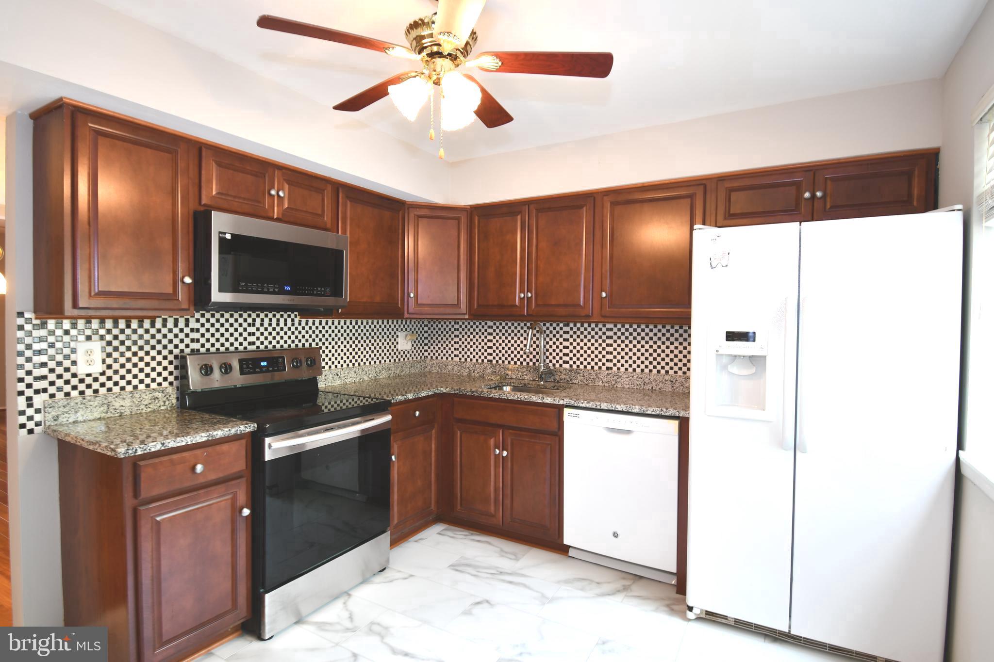 VILLAGE OF OWEN BROWN - Residential Lease