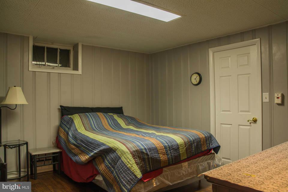 GLEN BURNIE PARK - Residential Lease