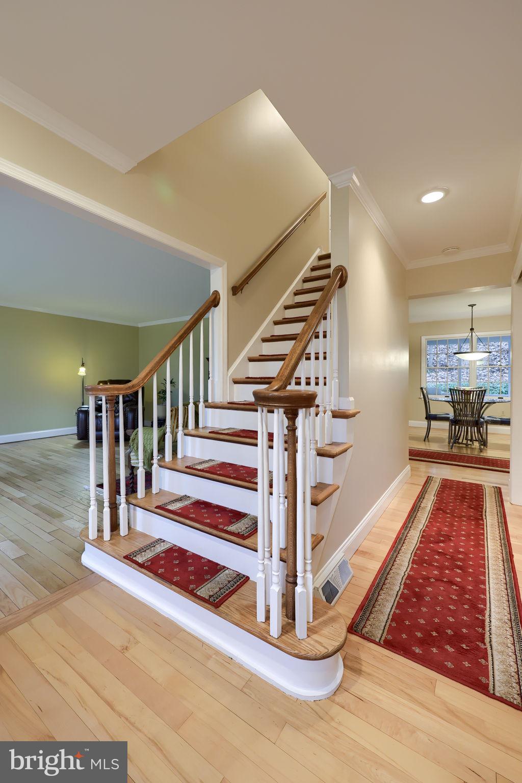 THE OAKS - Residential