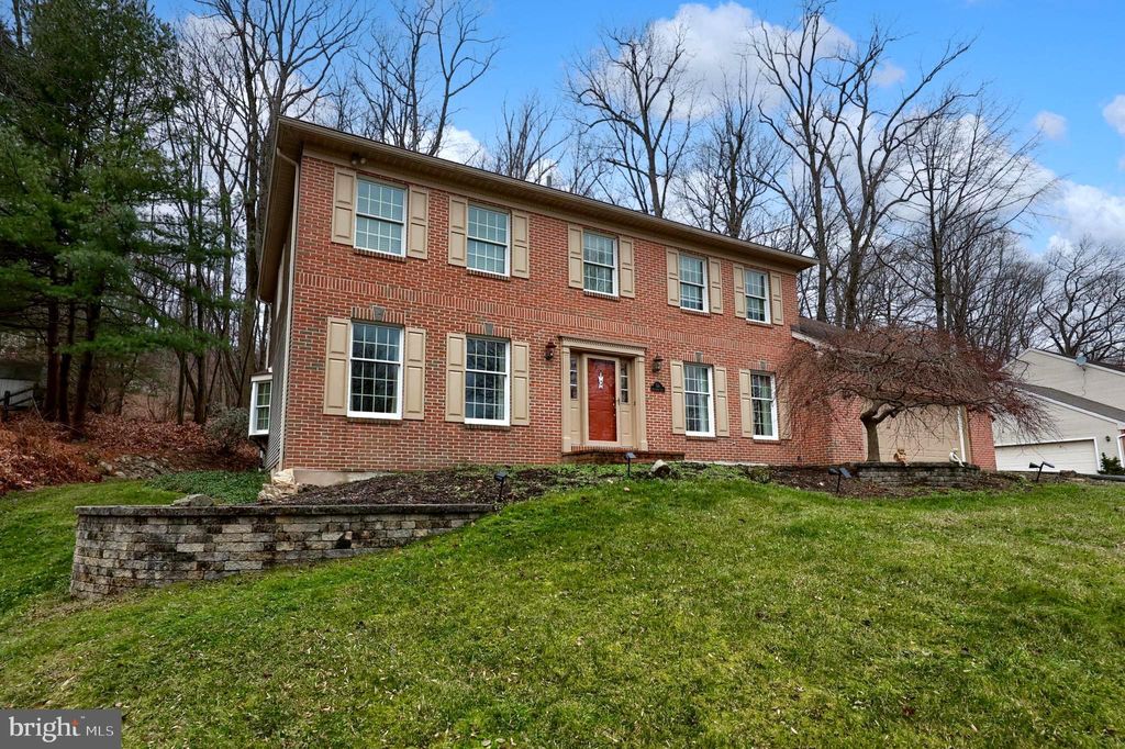 Photo of 514 Arrowhead Trail, SINKING SPRING, PA 19608 (MLS # PABK2068670)