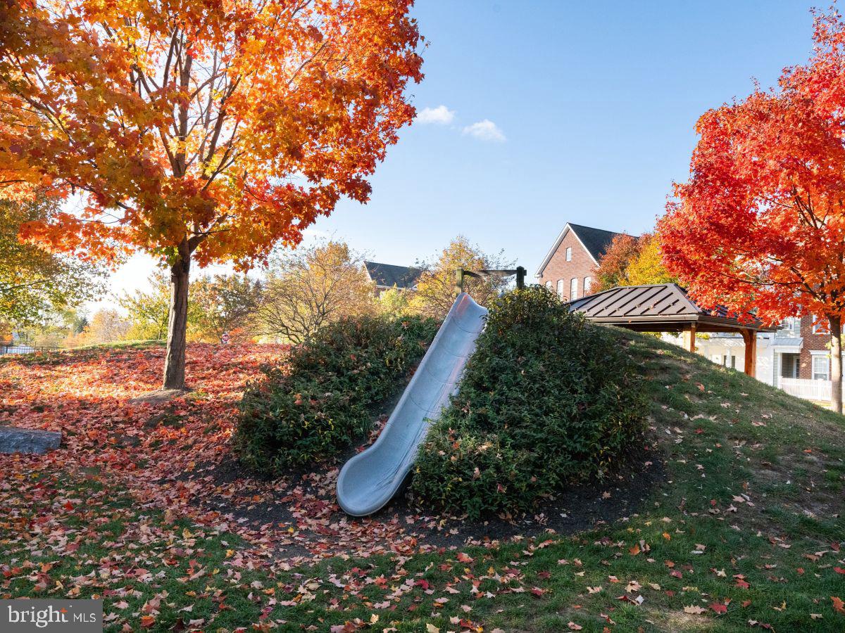 FLORIN HILL - Residential