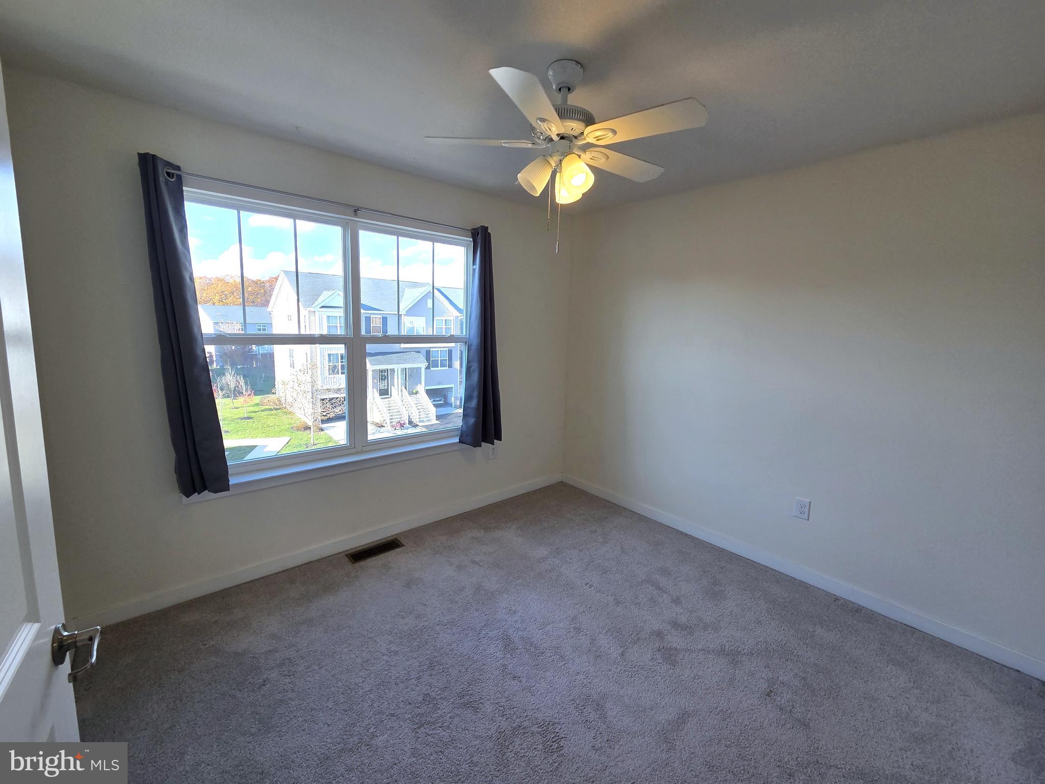 TOWNES AT SHANNON HILL - Residential Lease