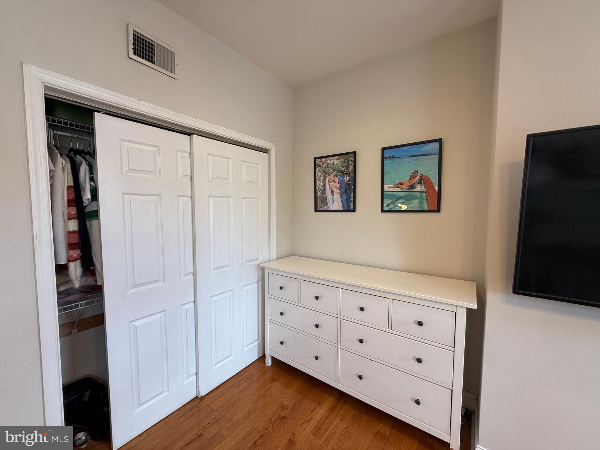 GRADUATE HOSPITAL - Residential