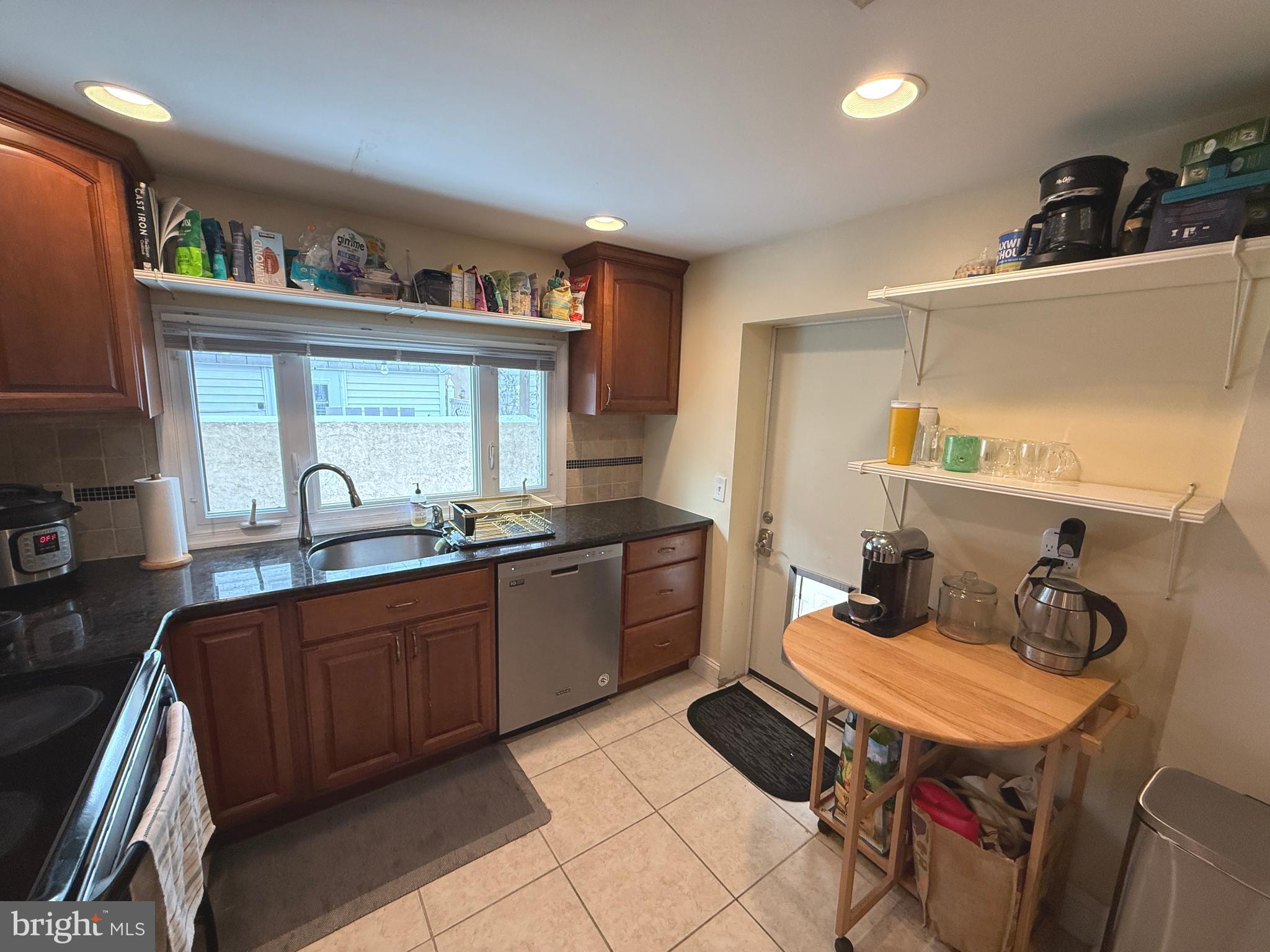 GRADUATE HOSPITAL - Residential