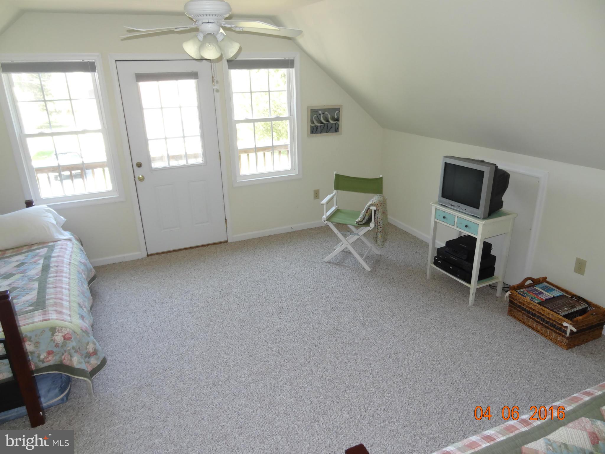 BLUE RIDGE SHORES - Residential