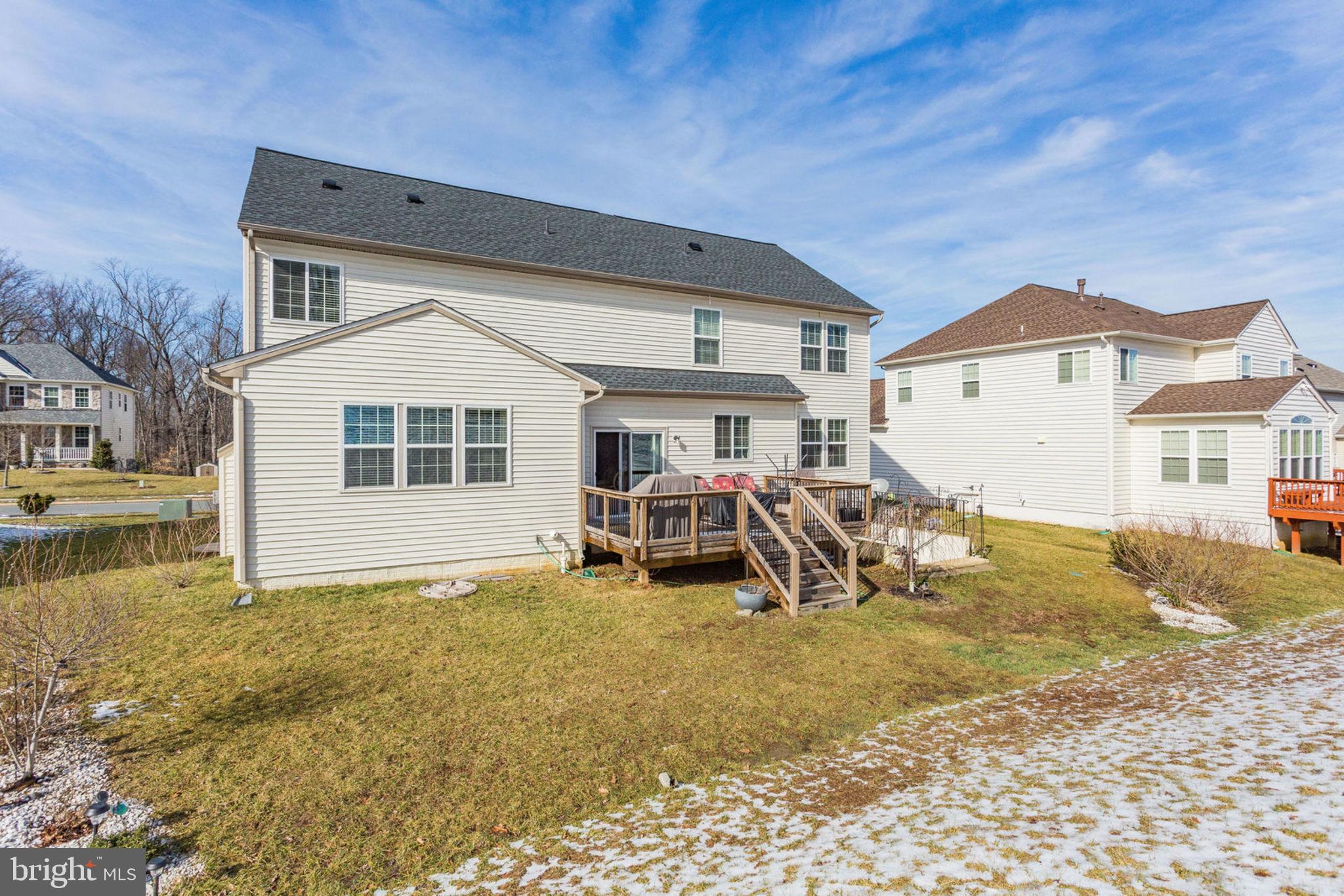 STONEWALL MANOR - Residential