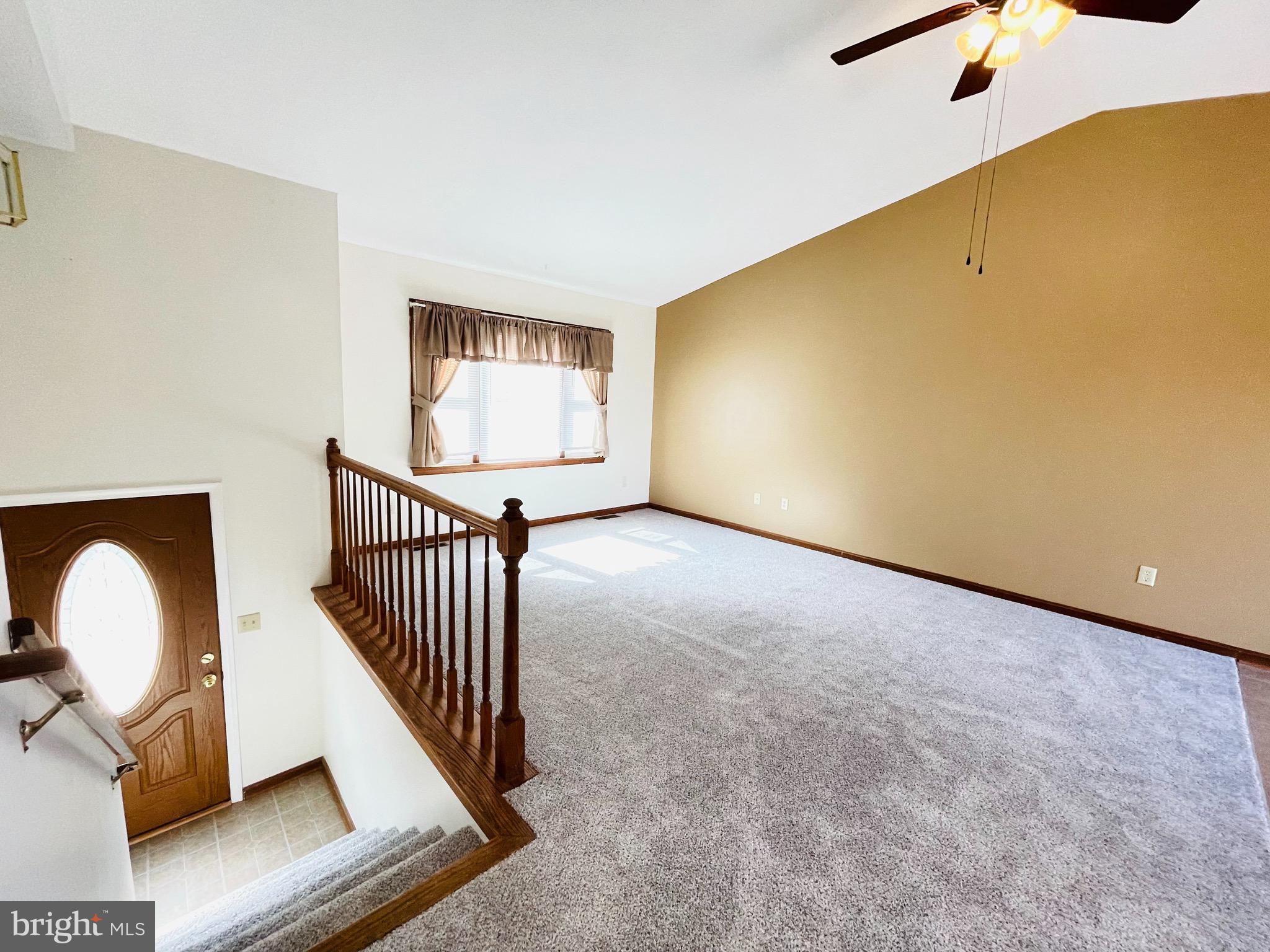 MEADOWBROOKE - Residential