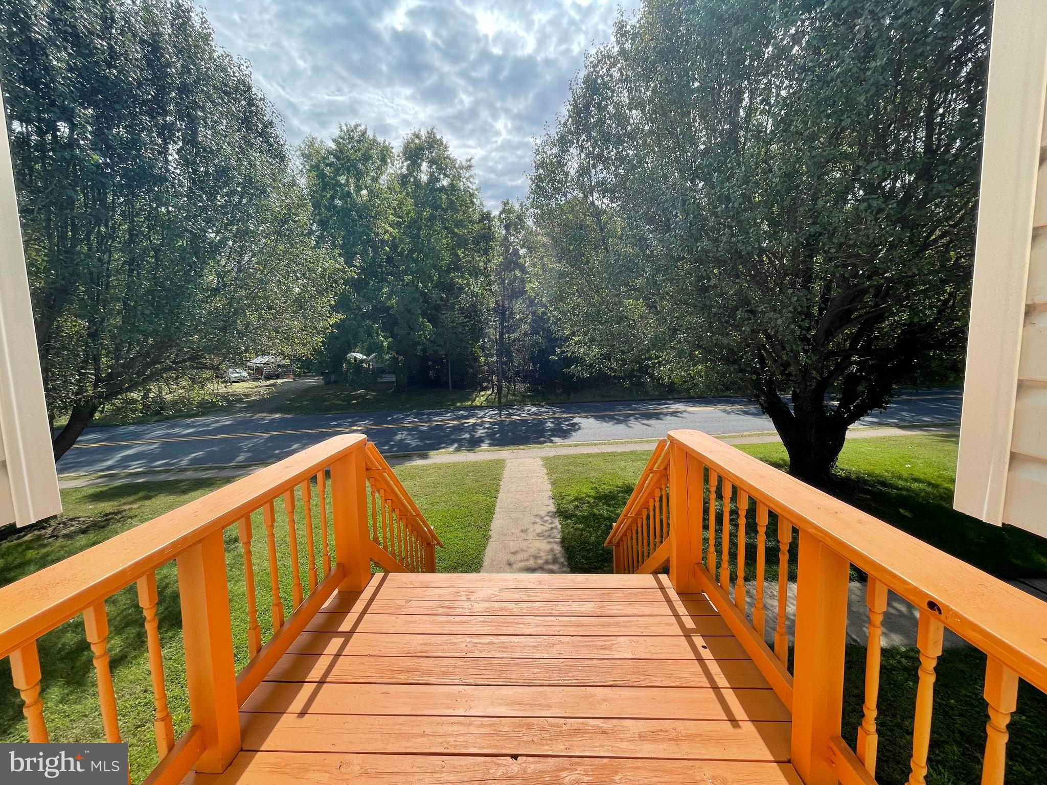 MEADOWBROOKE - Residential