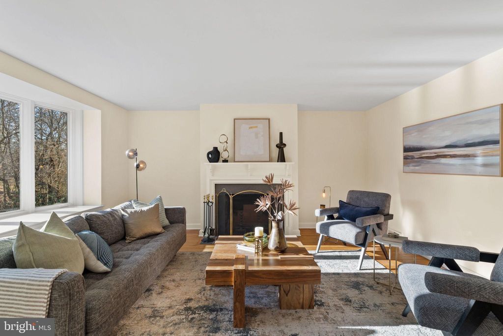 Photo of 206 S Swarthmore Avenue, SWARTHMORE, PA 19081 (MLS # PADE2105396)