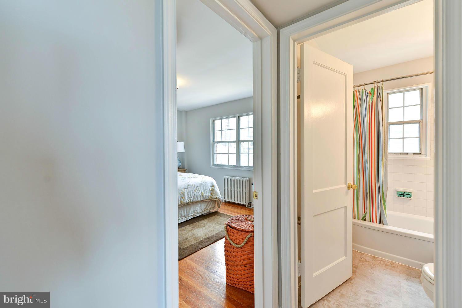 ROSSLYN HEIGHTS - Residential