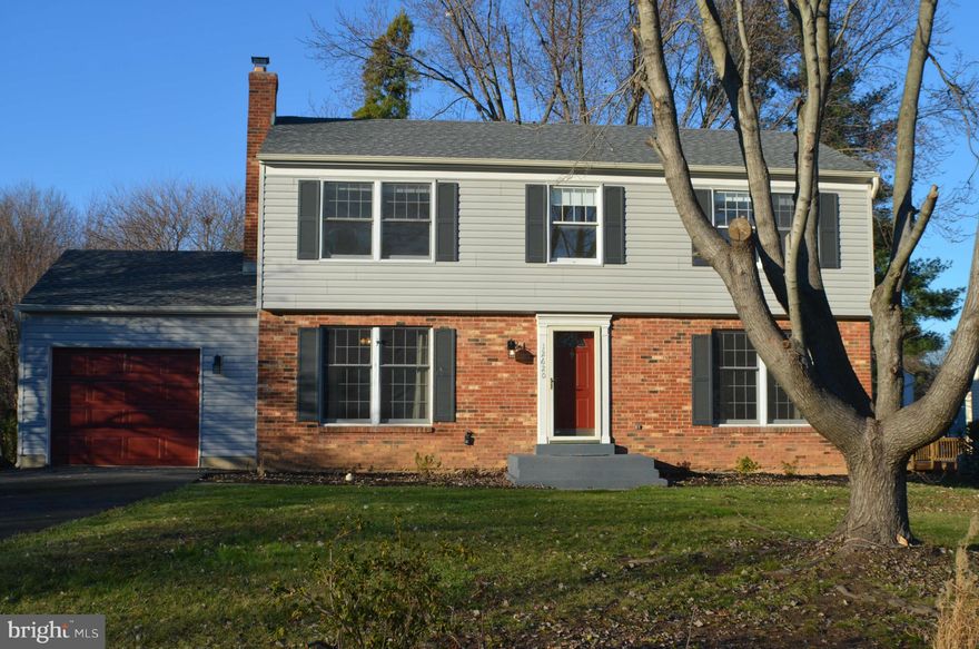 Totally remodeled from top to bottom, new cab w/granite c- top, back splash, recessed lights, breakfast bar, SS appliances, hwd floors on main level, new plush carpet, master bedroom with his and her closets, remodeled m-bath with double vanities, custom tile shower, remodeled hall bath w/new tile floors, surround & fin bsmt. Must have excellent credit and stable employment. No pets.