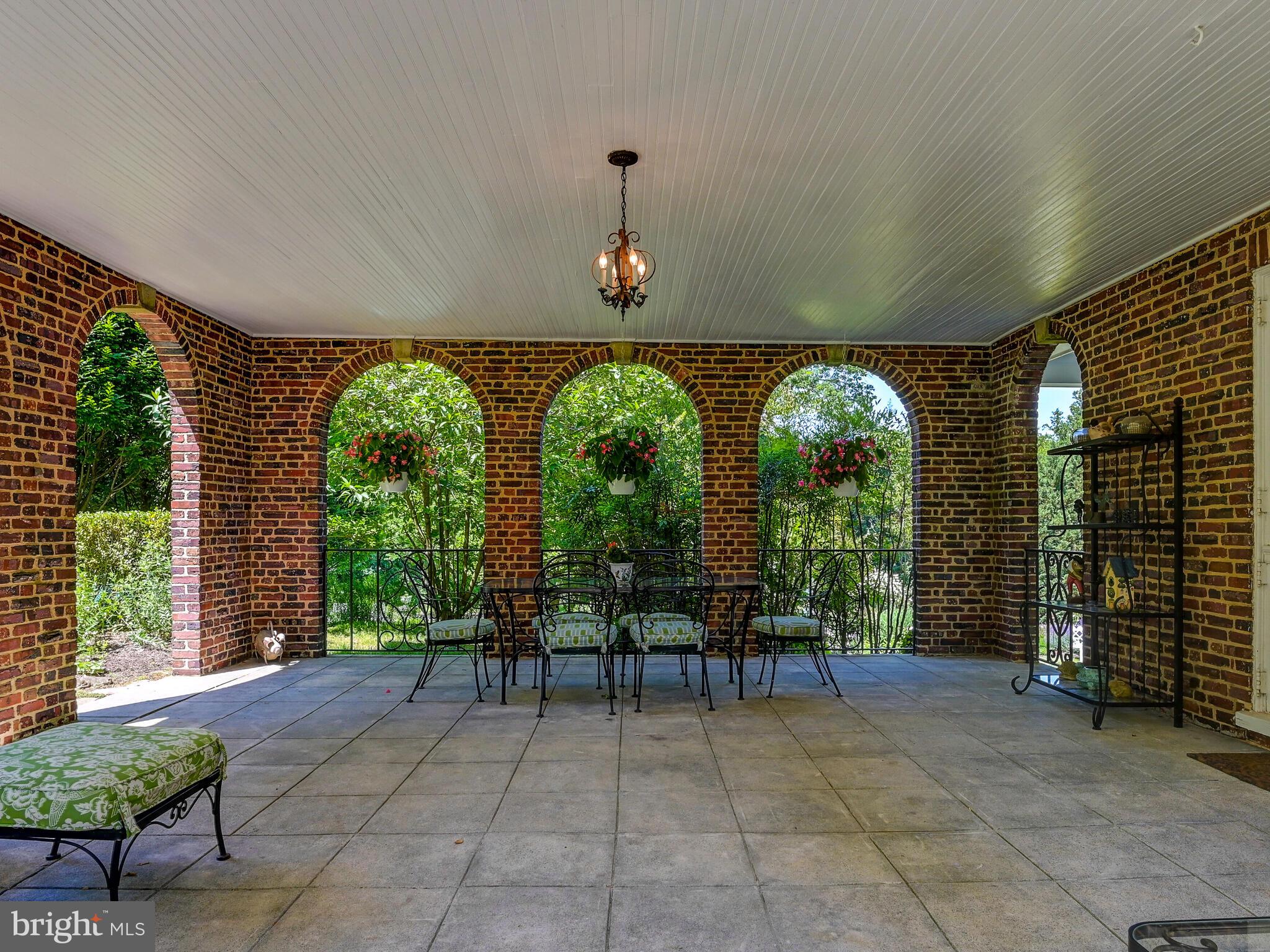 WOODBROOK - Residential