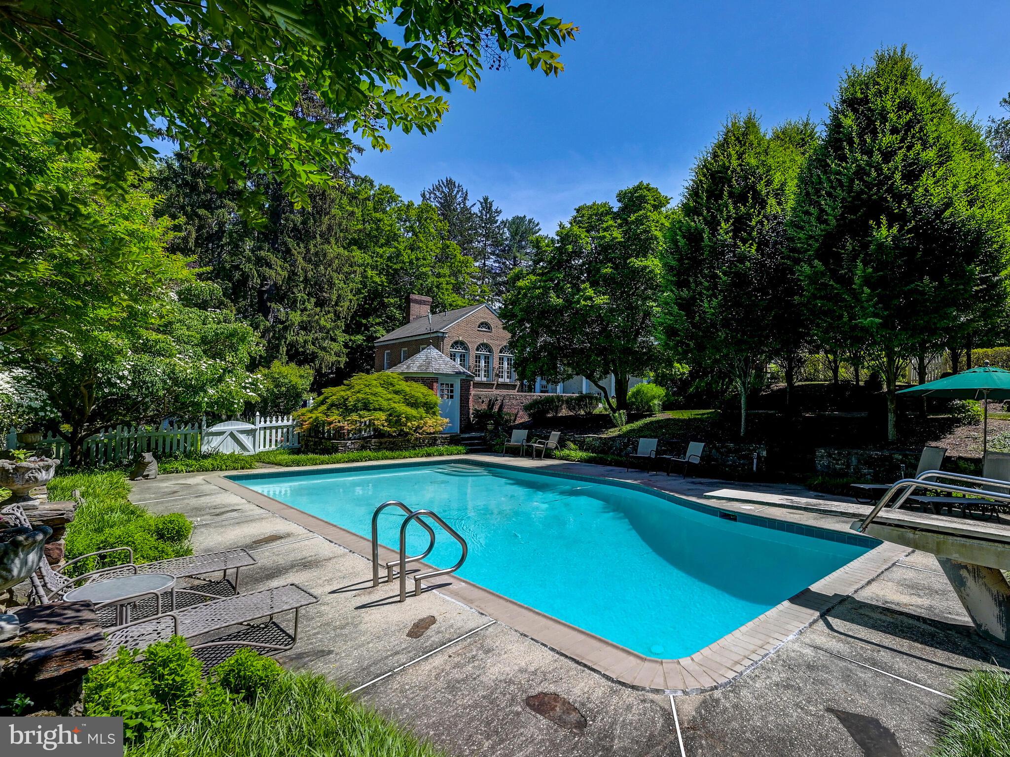 WOODBROOK - Residential